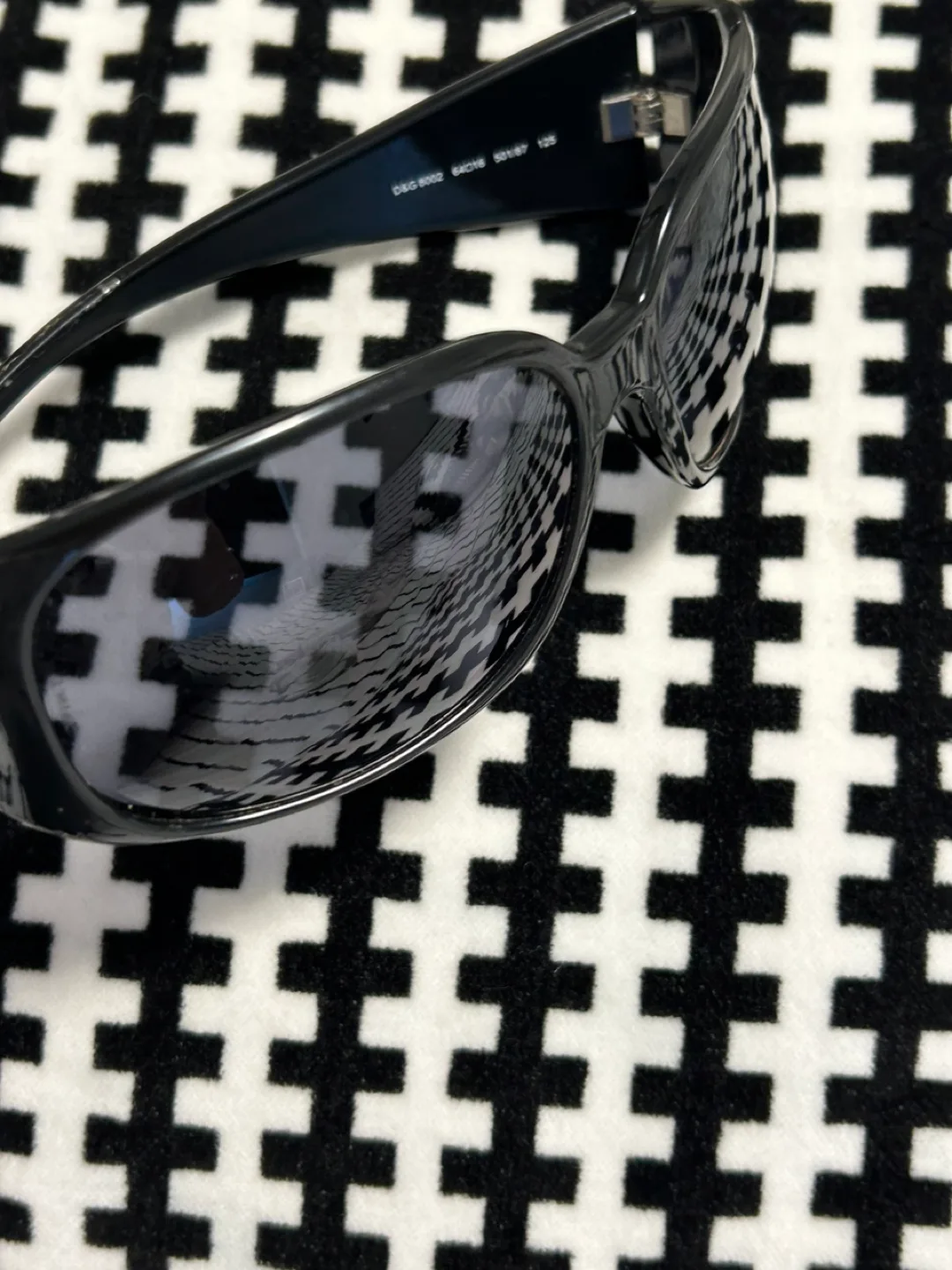 Dolce & Gabbana D&G Sunglasses image indicator(4)