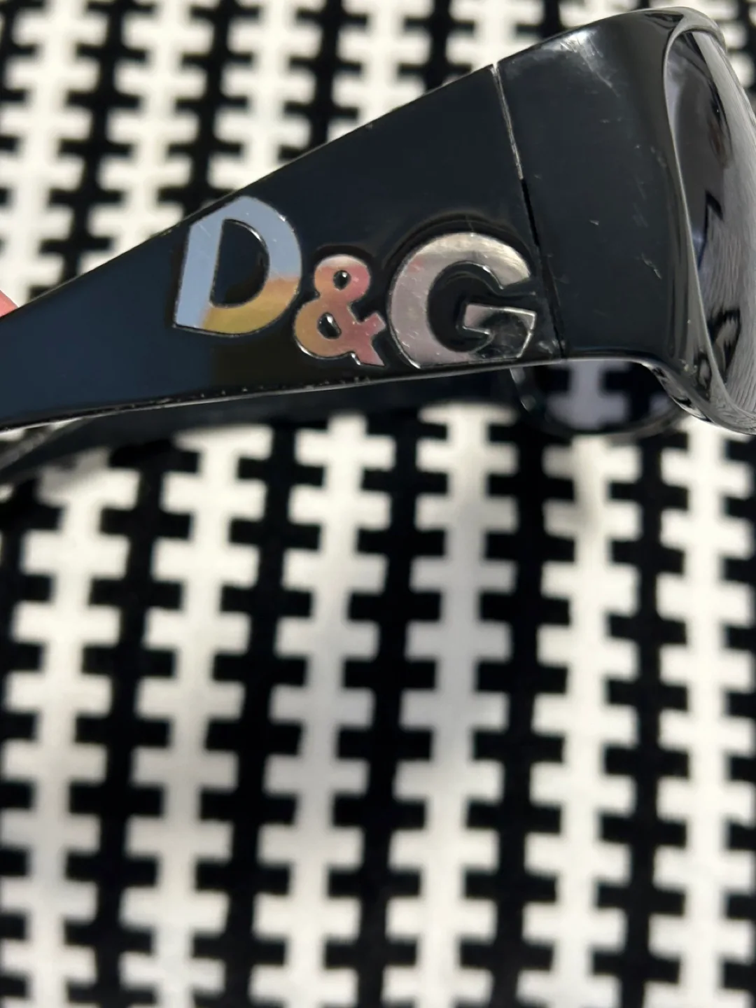 Dolce & Gabbana D&G Sunglasses image indicator(5)