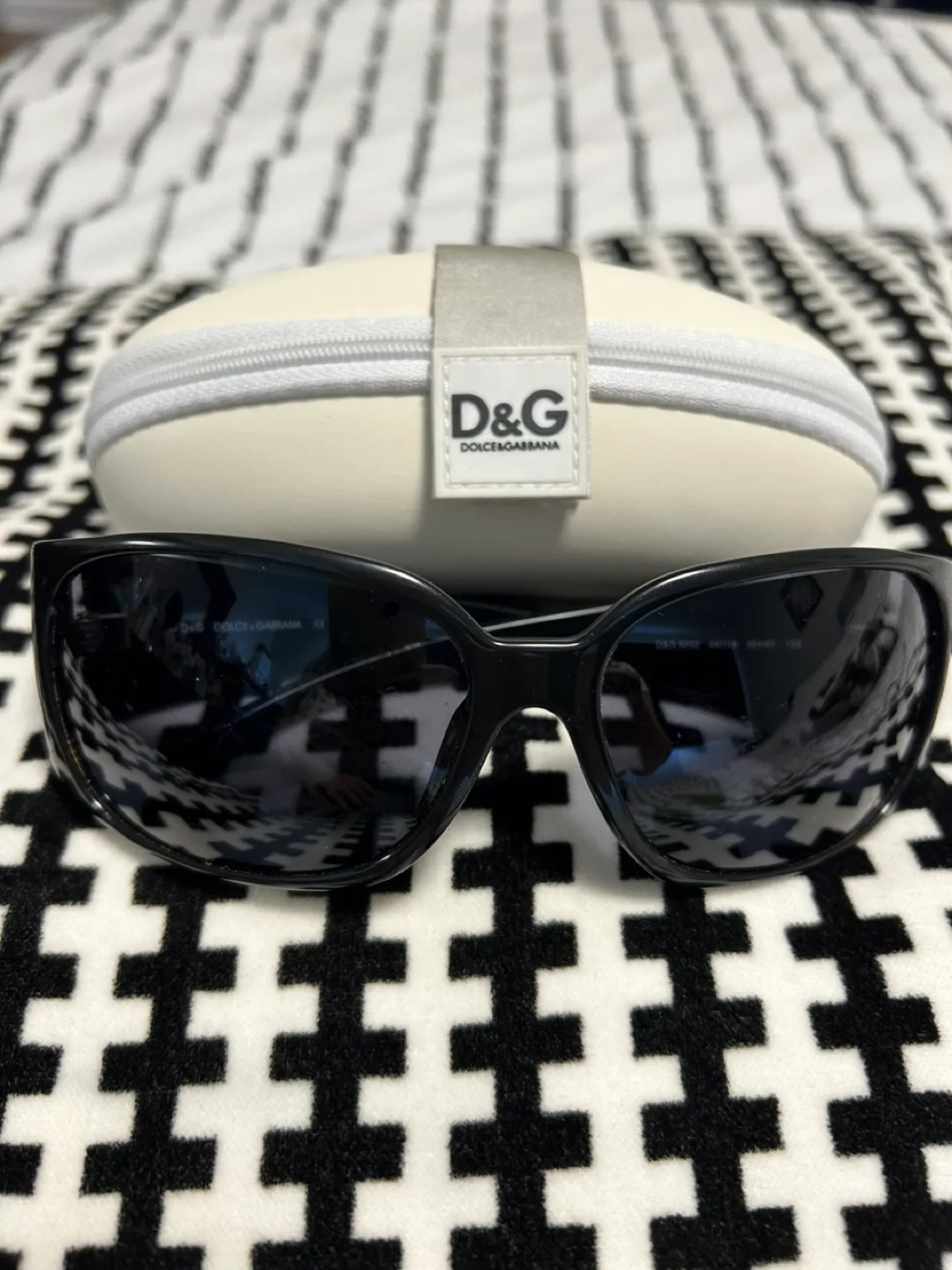 Dolce & Gabbana D&G Sunglasses thumbnail