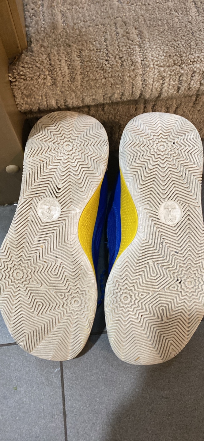 Curry basketball shoes 8.5M - photo 3