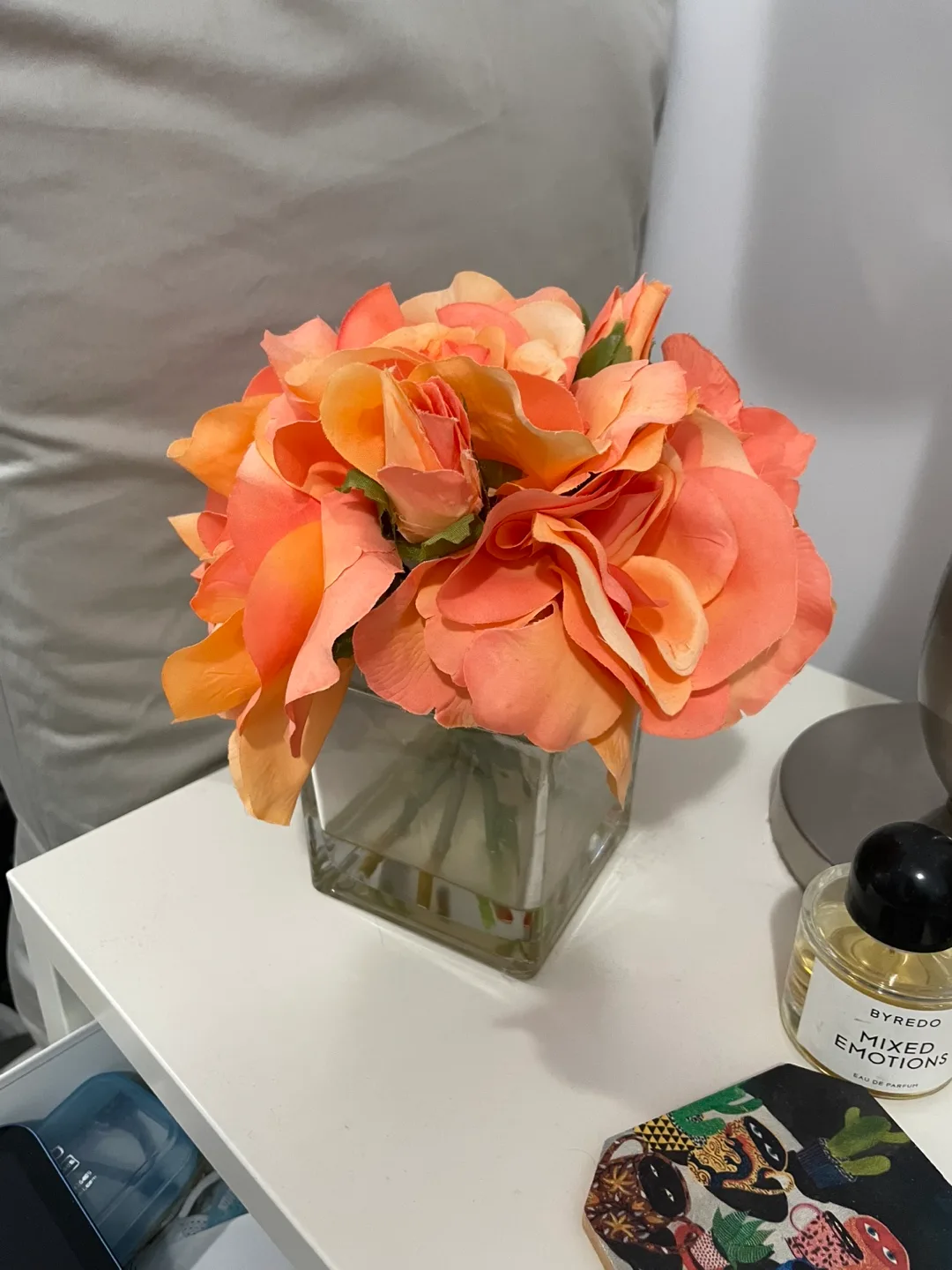 Artificial Peach Roses in Vase thumbnail