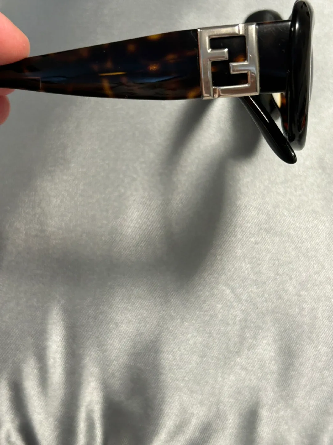 Fendi Dark Tortoise Sunglasses image indicator(6)