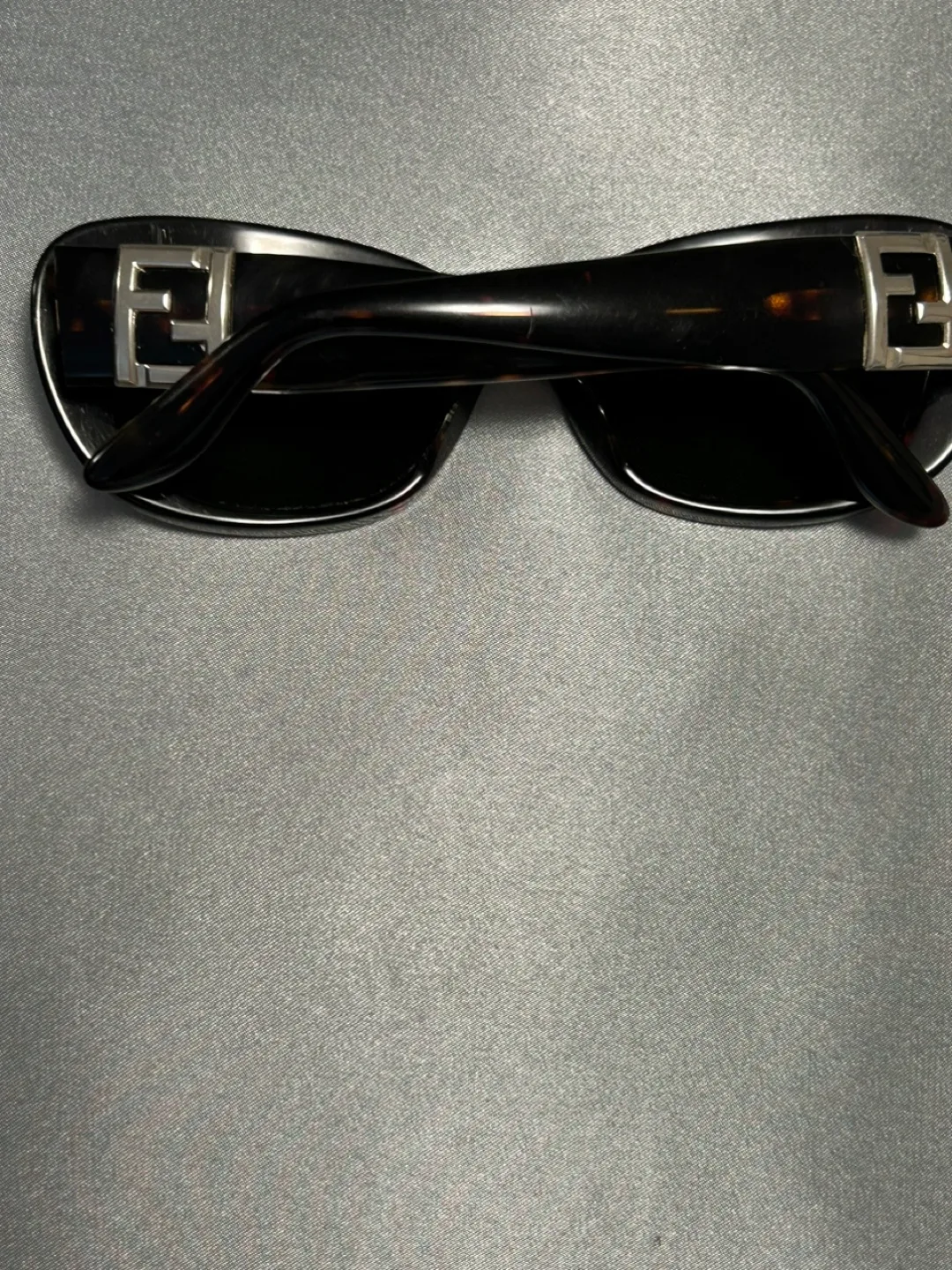 Fendi Dark Tortoise Sunglasses image indicator(8)