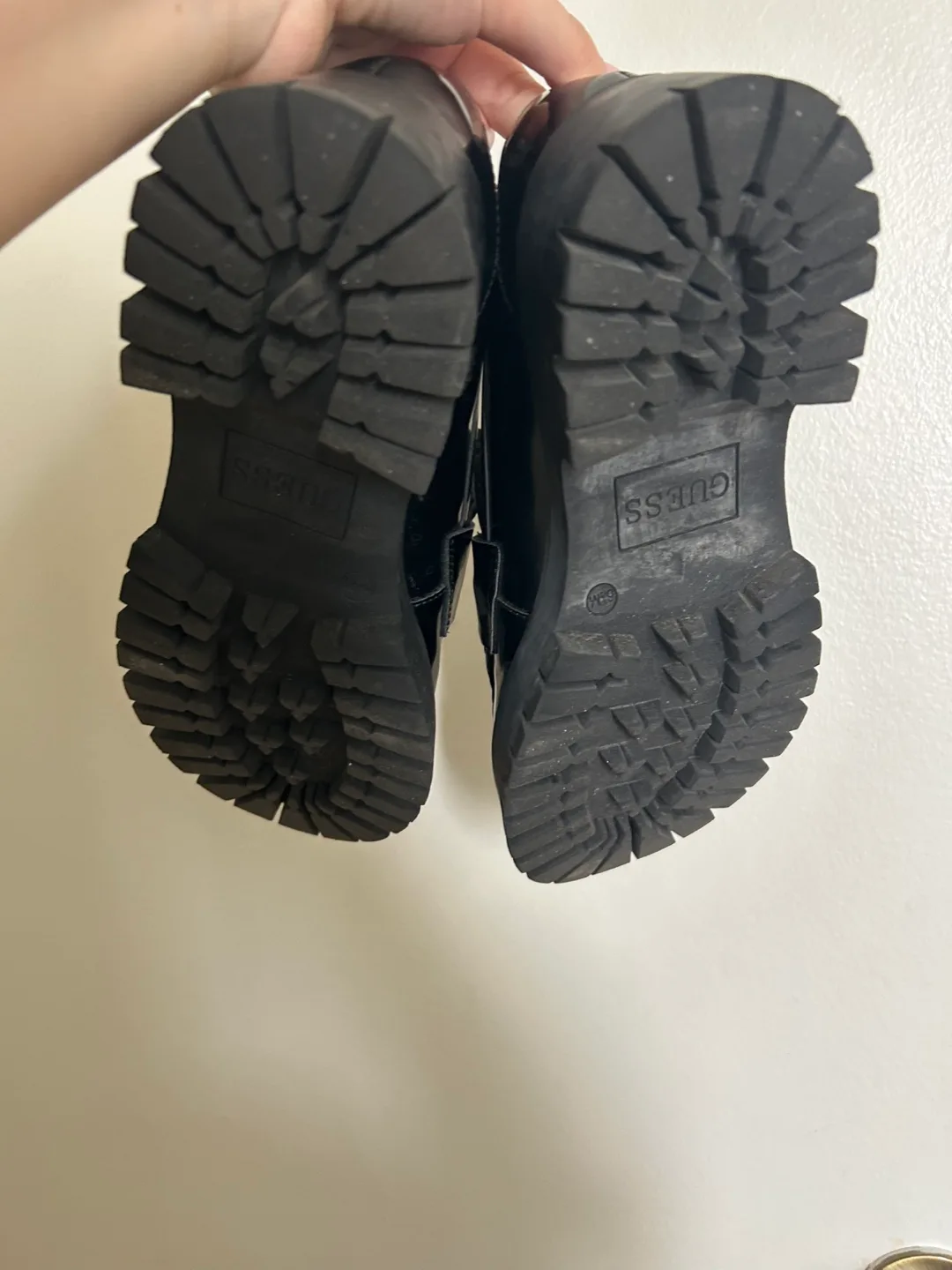 Guess Black Loafers image indicator(3)