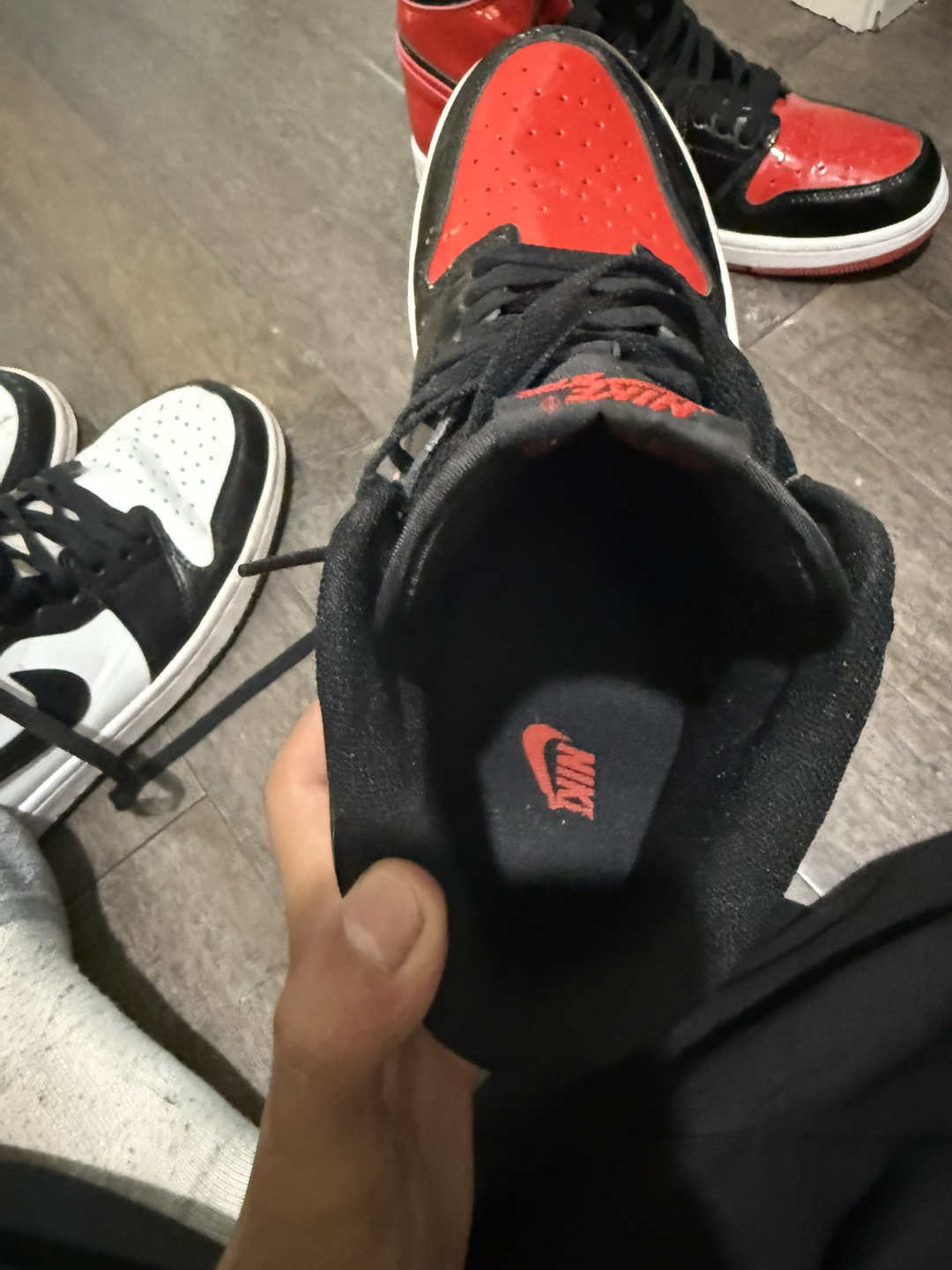 Nike Air Jordan 1 High Patent Bred - photo 4