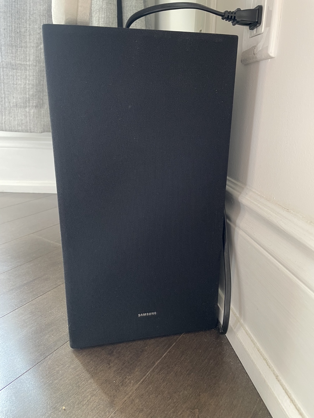 Samsung Soundbar HW-C450 w/ Subwoofer and Remote - moving sale - photo 4