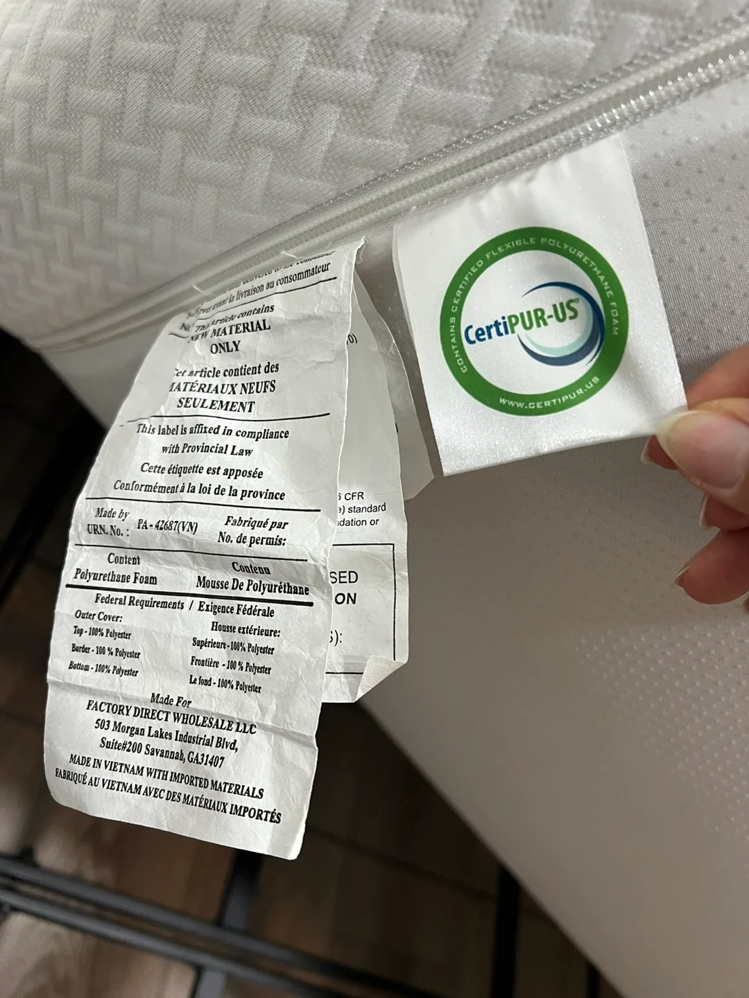 Queen Size Mattress, 6 Inch Bamboo Memory Foam Mattress, White image indicator(3)