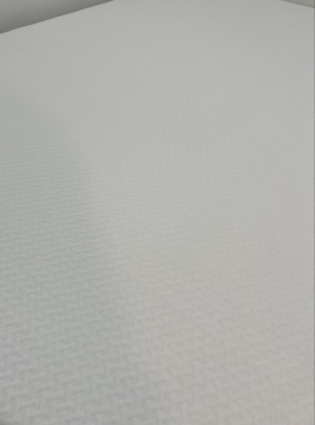 Queen Size Mattress, 6 Inch Bamboo Memory Foam Mattress, White - photo 5