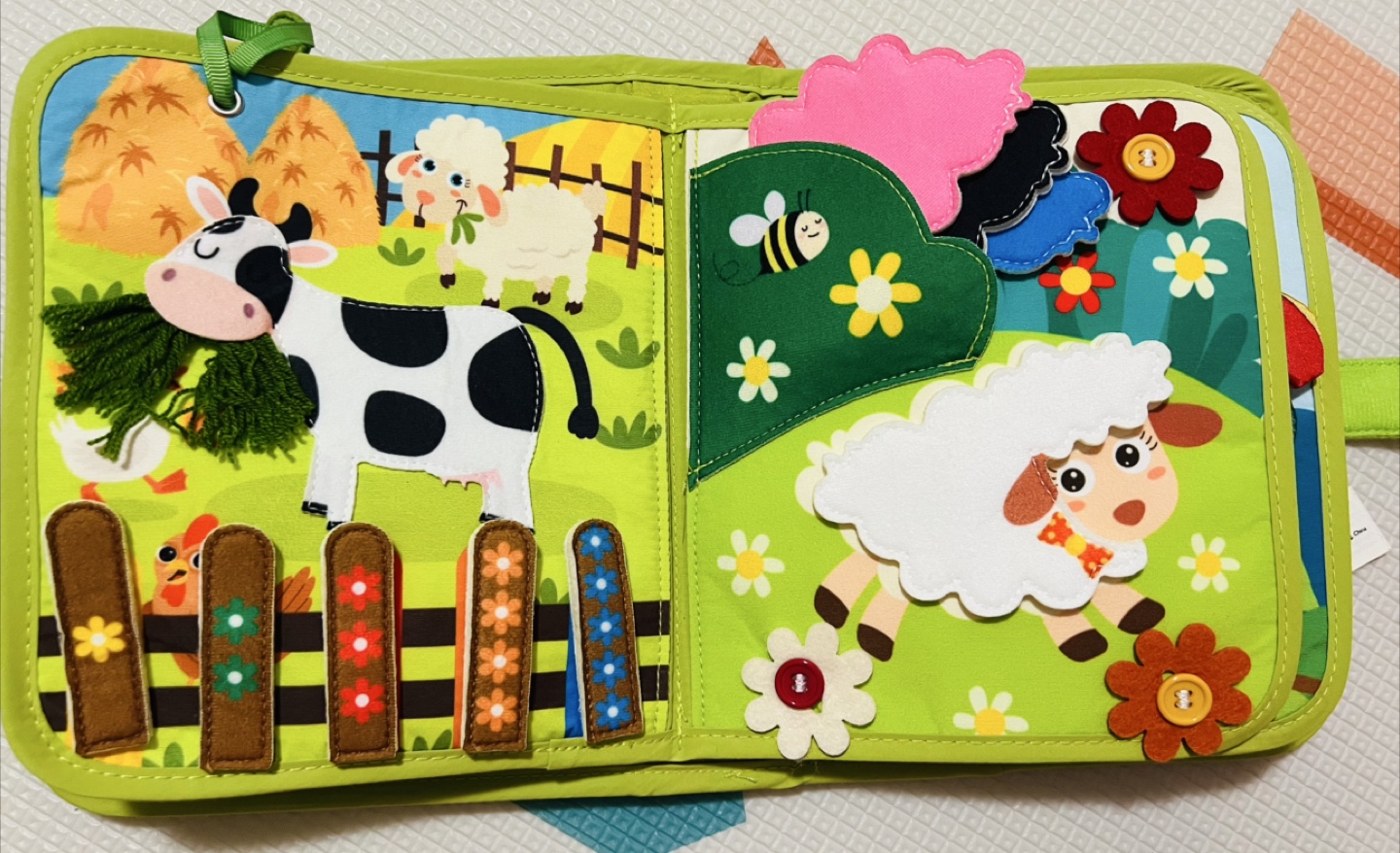 hahaland My First Farm Book - photo 3
