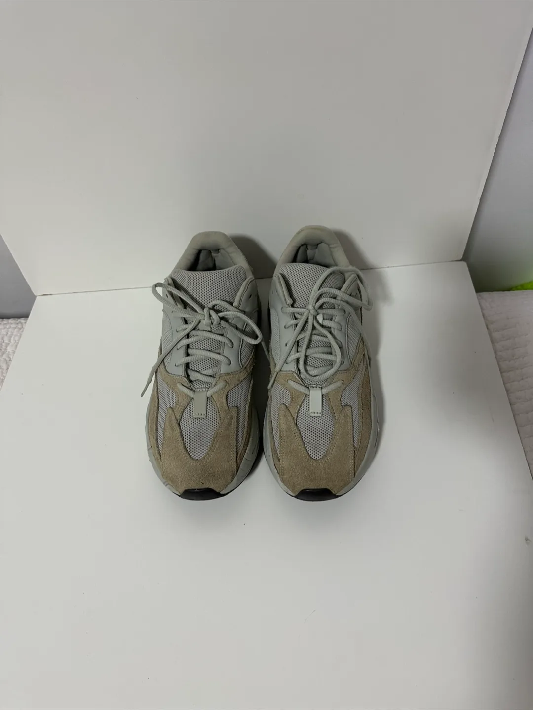 Adidas Yeezy Boost 700 V2 Cream image indicator(3)