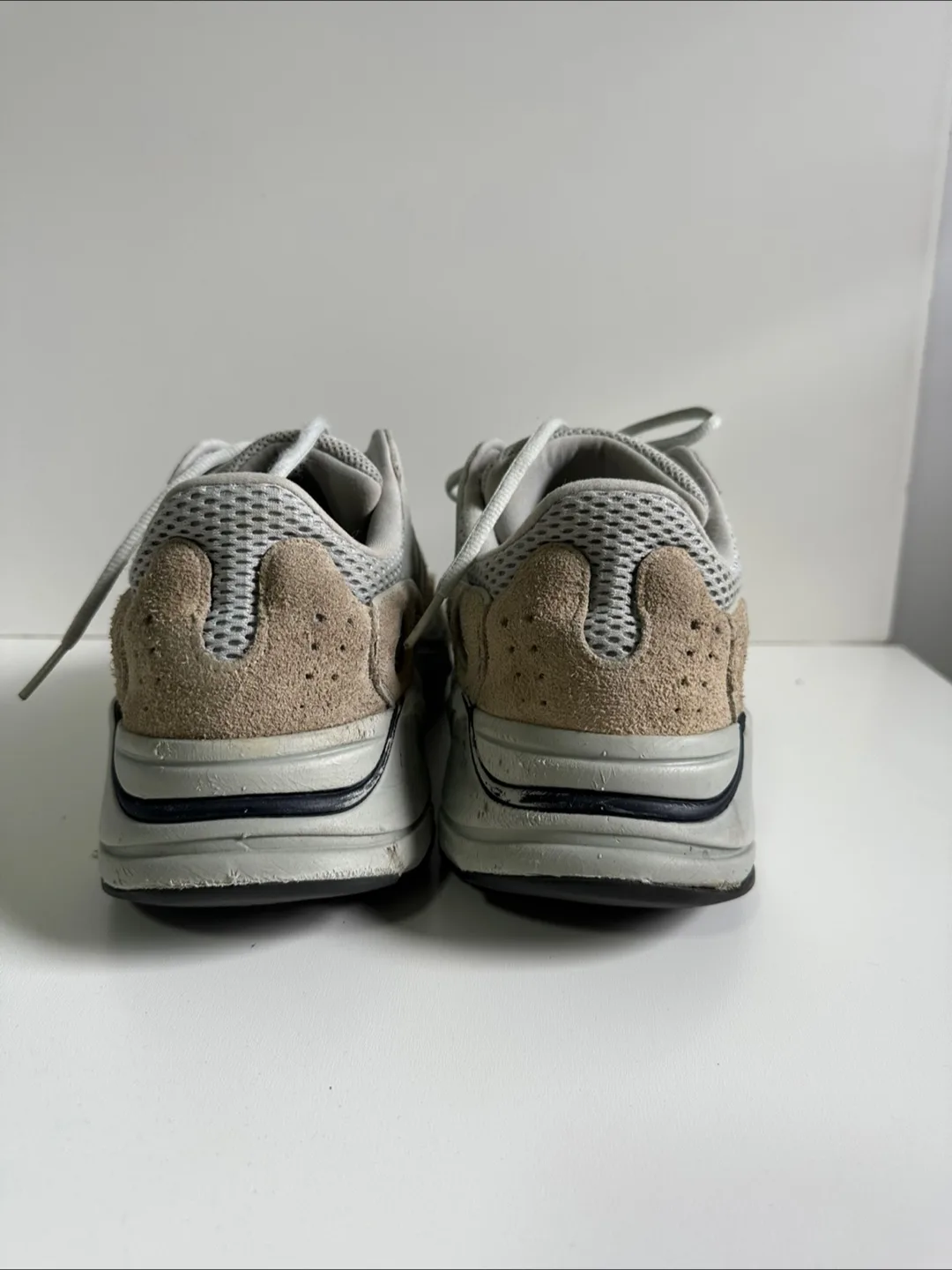 Adidas Yeezy Boost 700 V2 Cream image indicator(5)