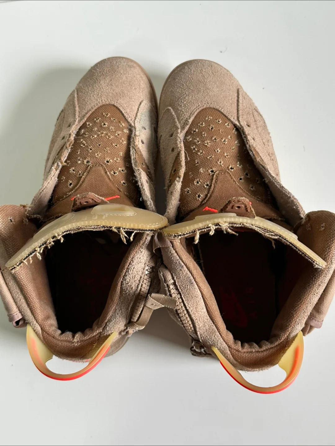 Nike Air Jordan 6 Travis Scott image indicator(8)