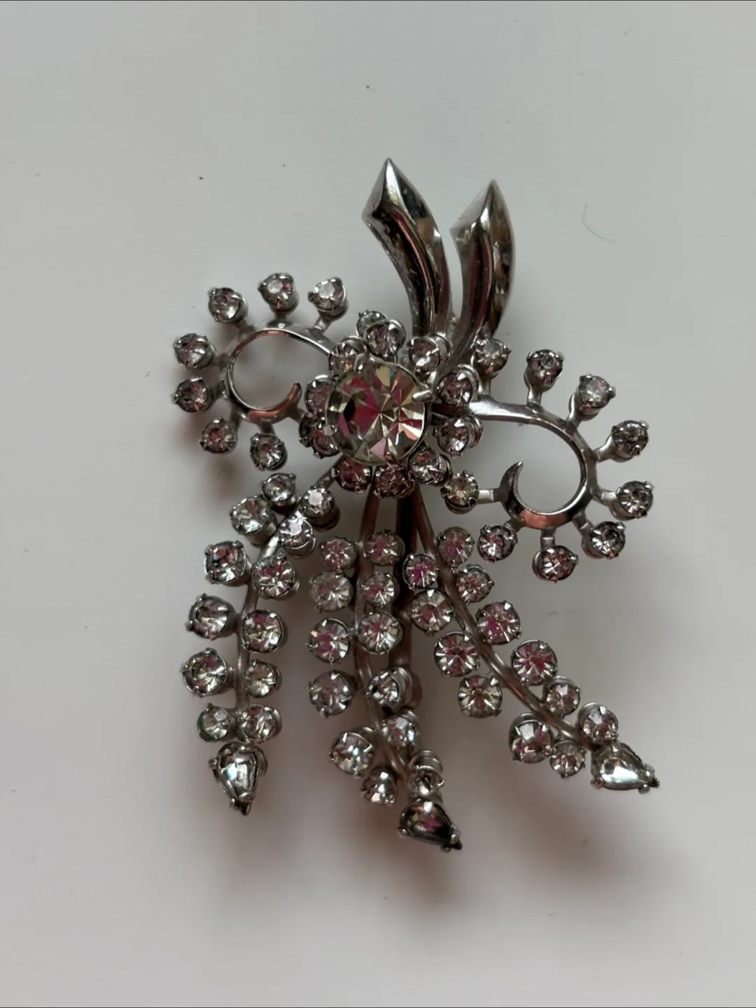 Vintage Rhinestone Brooch thumbnail