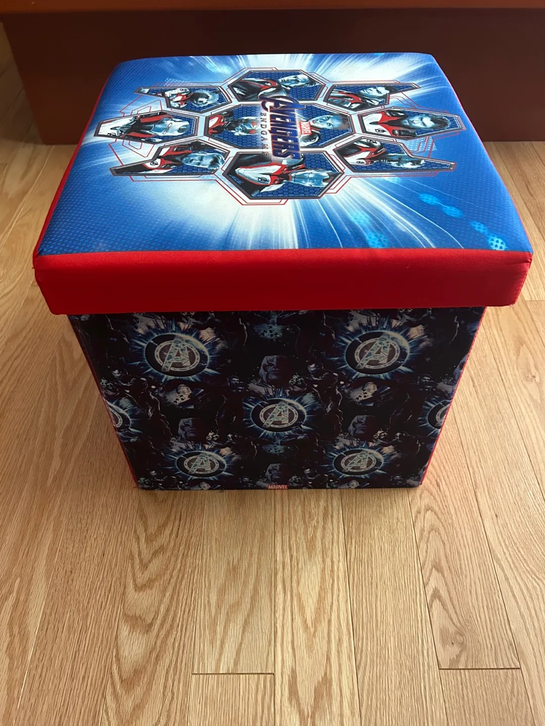 Marvel Avengers Storage Ottoman image indicator(2)