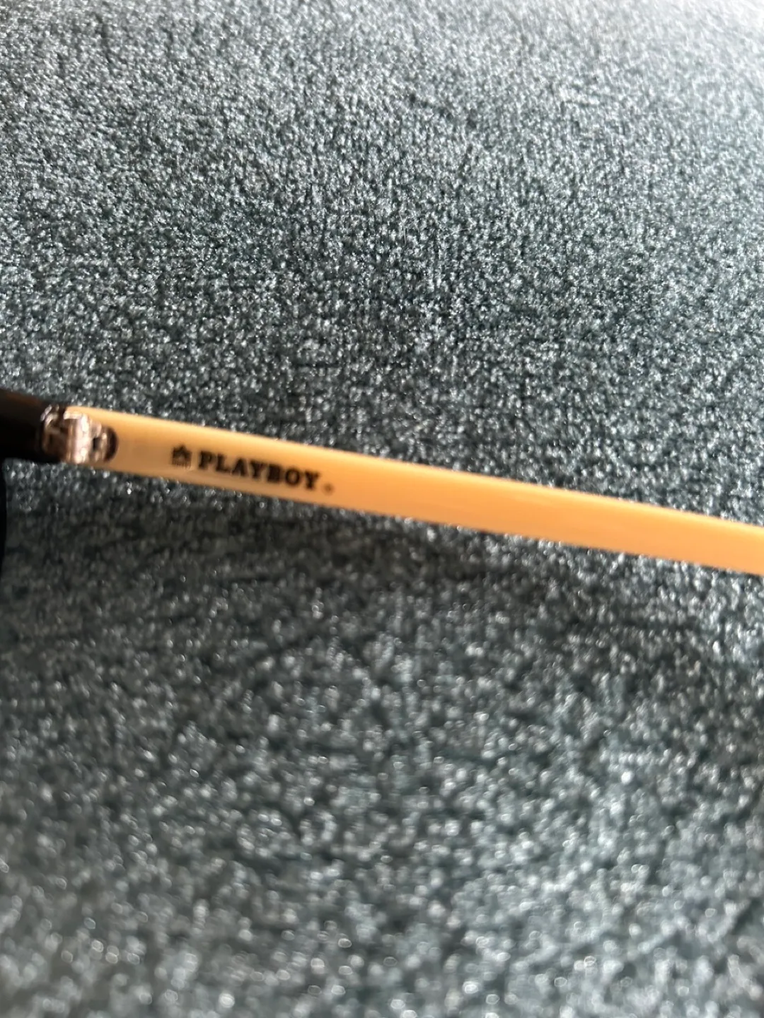 Sunglasses playboy vintage image indicator(6)