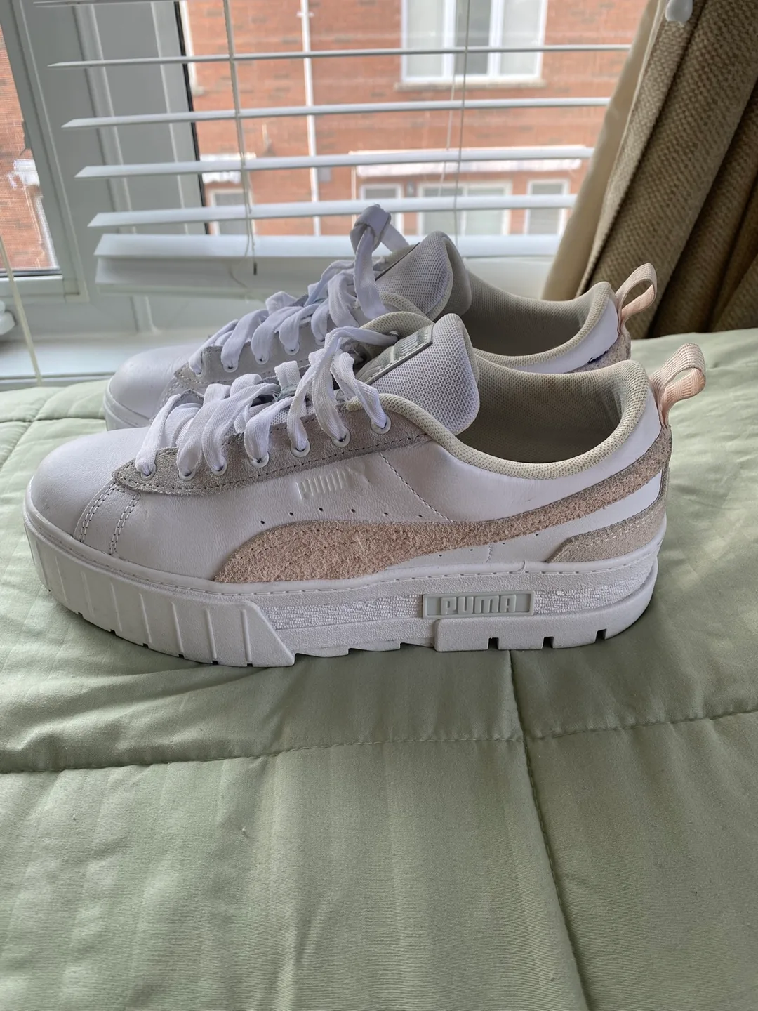 PUMA Women's Mayze Mix Sneakers - Size 10 thumbnail