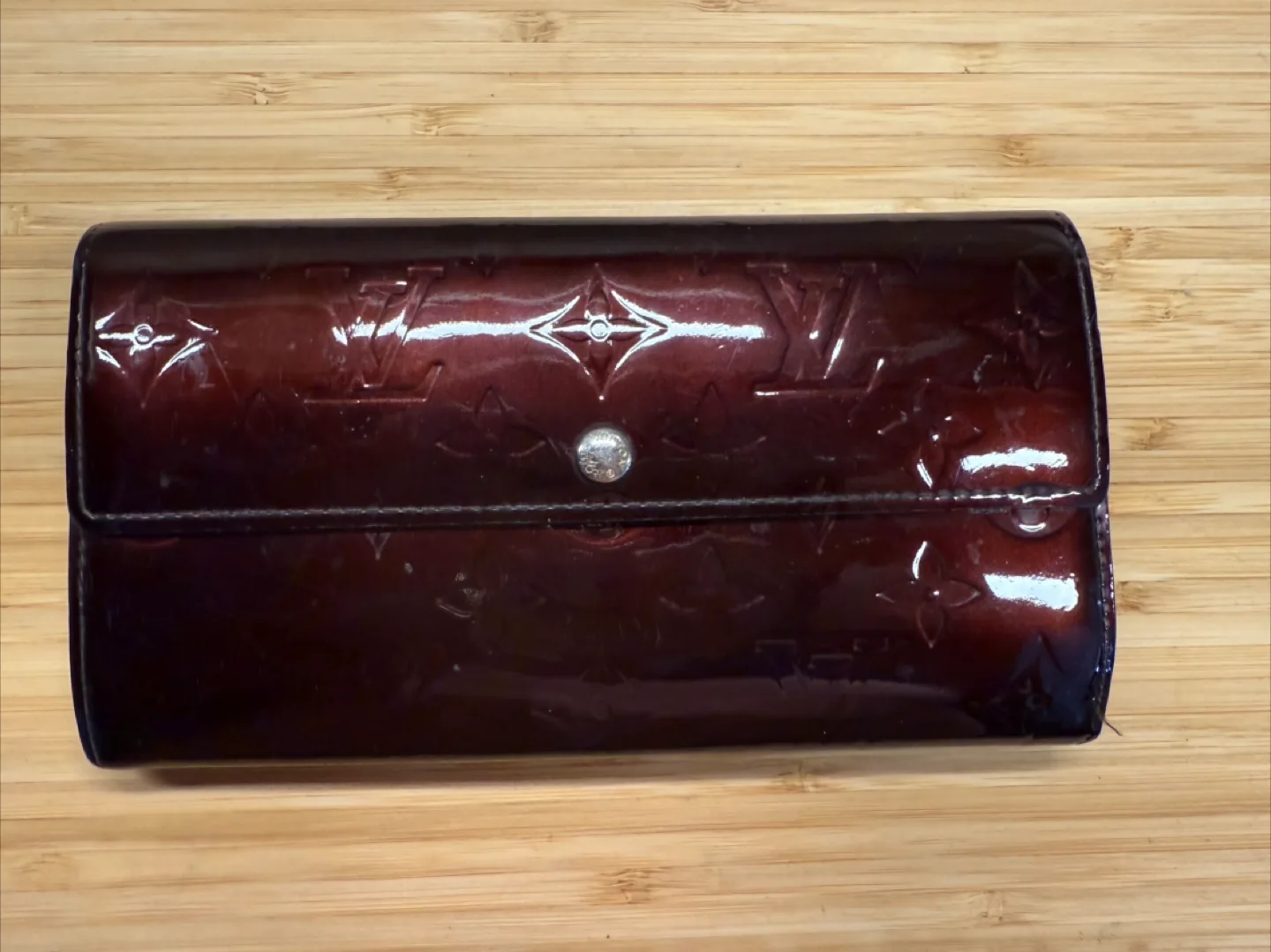 Authentic  Louis Vuitton Wallet thumbnail