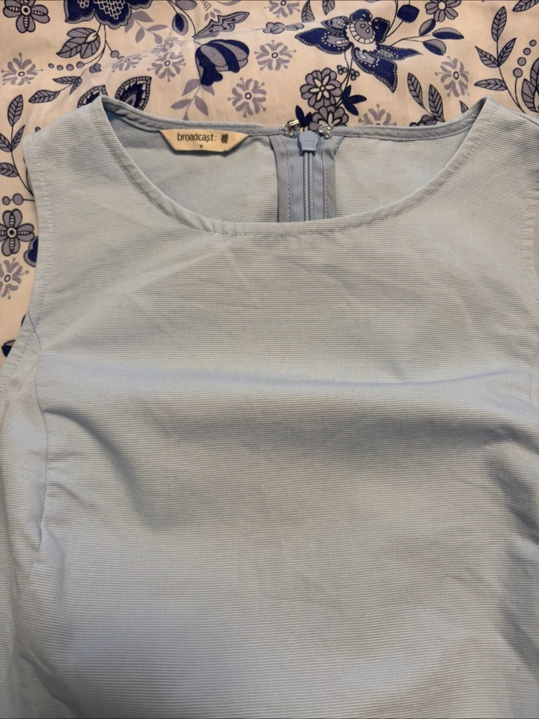 Broadcast Light Blue Dress - Size M image indicator(3)