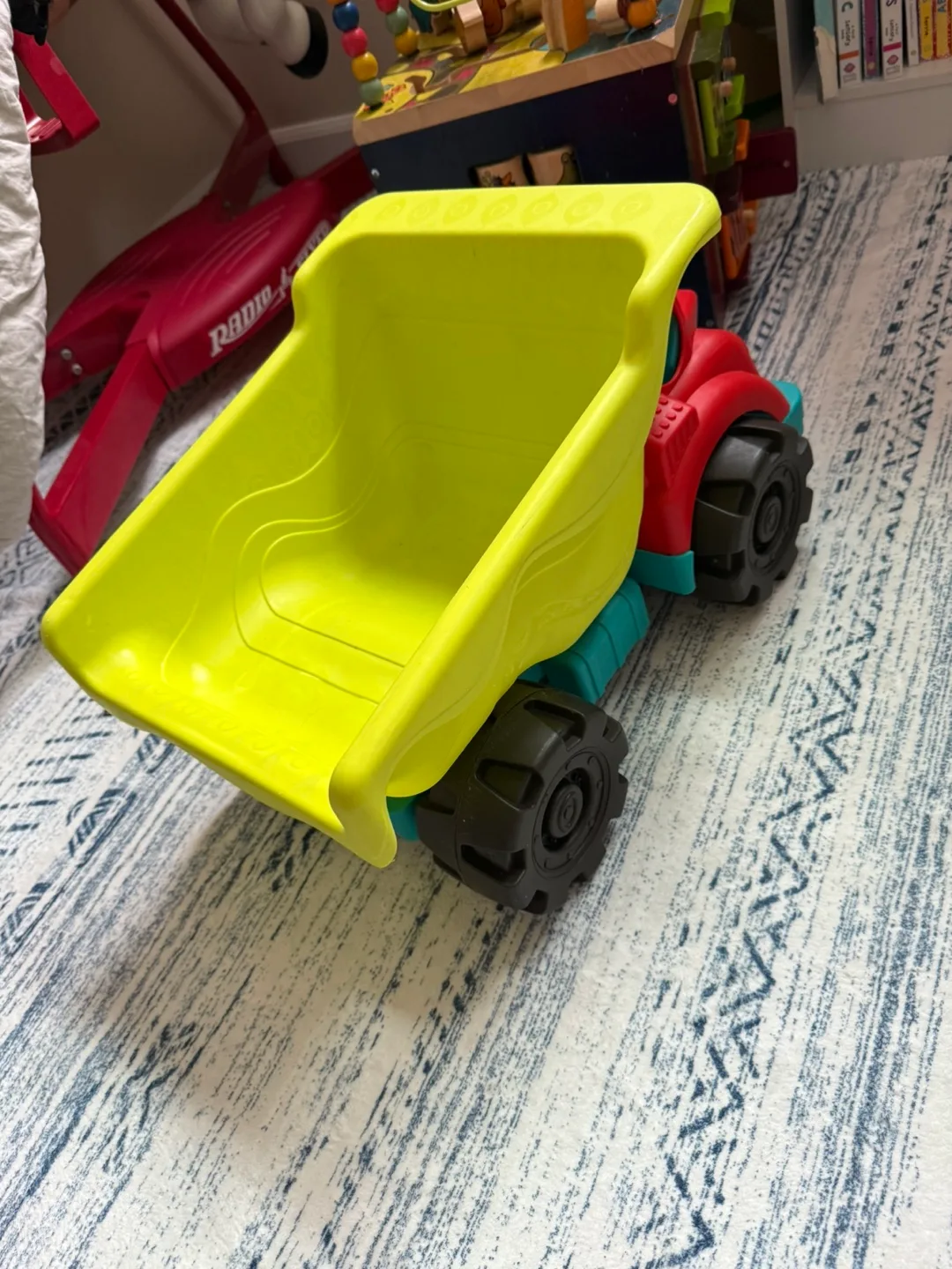 B. Toys Dump Truck Duo - Toy Trucks image indicator(4)