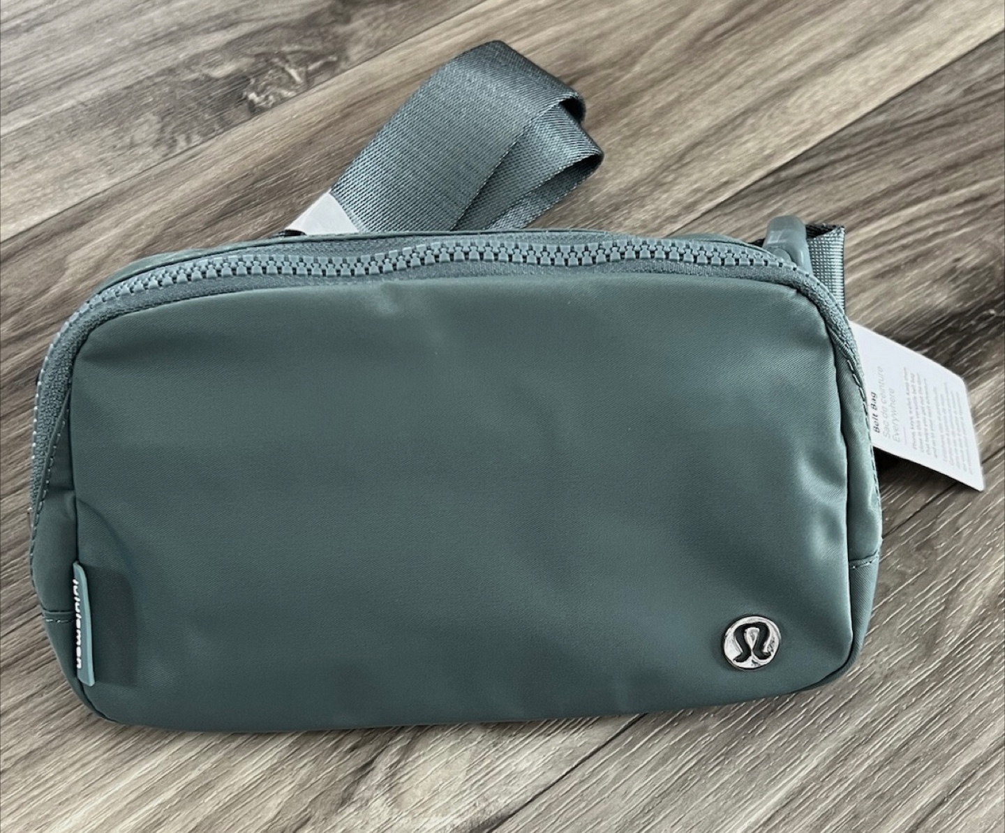 Lululemon Everywhere Belt Bag - Tidewater Teal