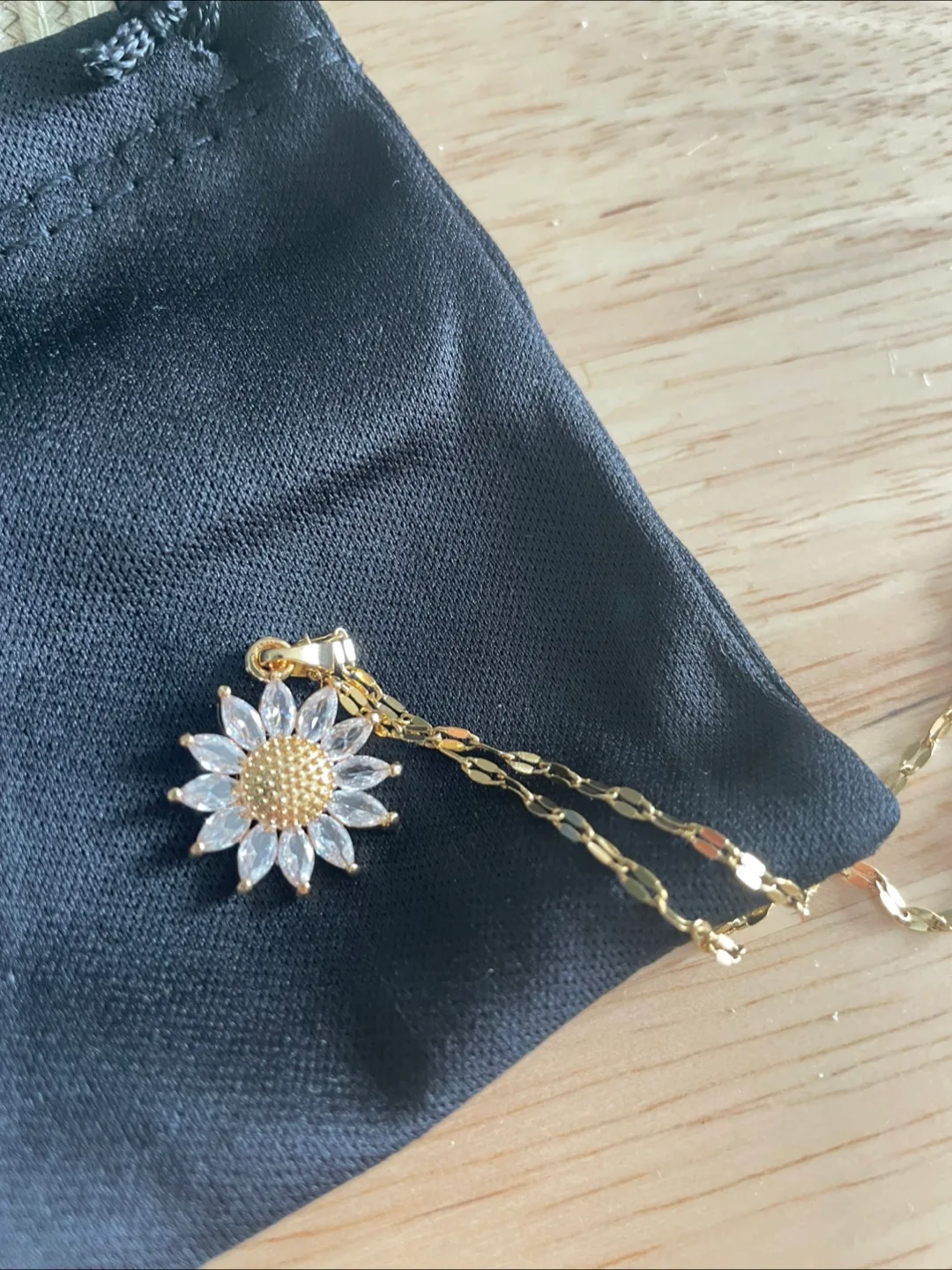 Gold Sunflower Pendant Necklace thumbnail