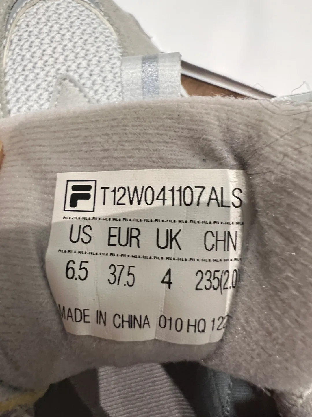 Fila Fusion Athletic Sneakers - US 6.5 image indicator(8)