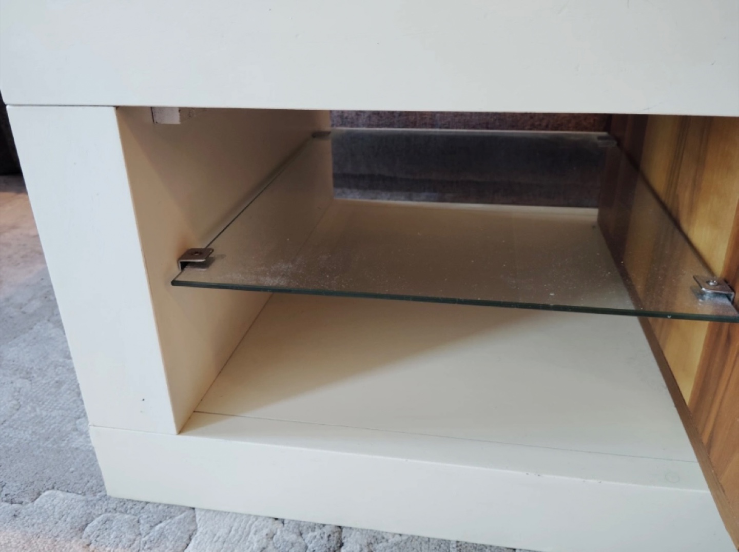 Modern White & Wood Coffee Table - photo 4