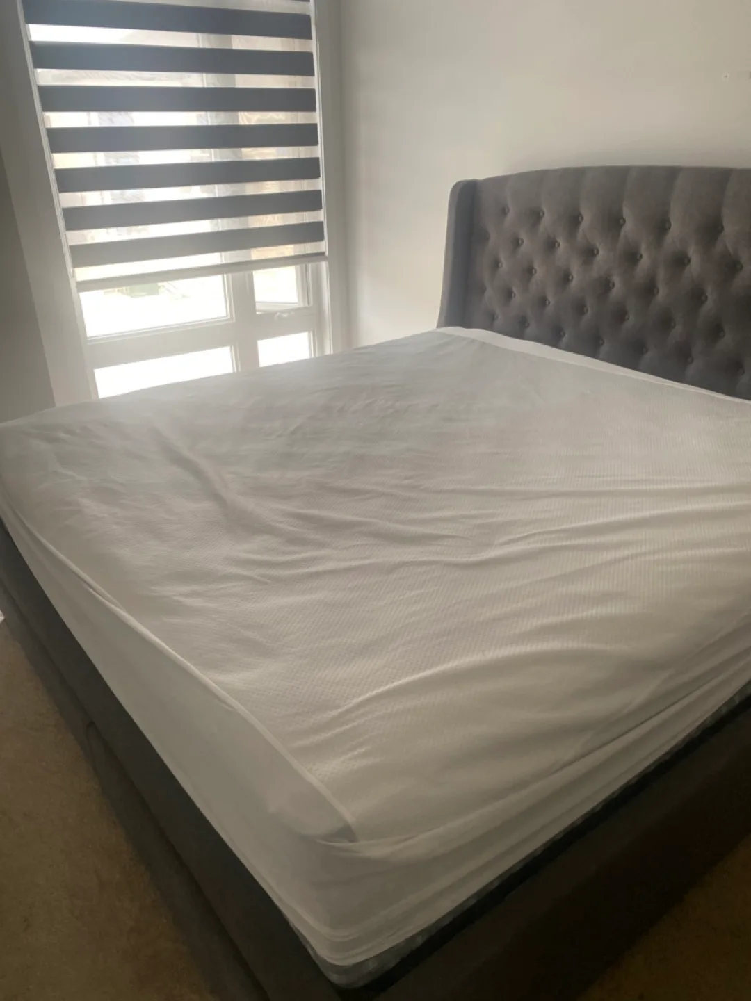 King size mattress image indicator(3)