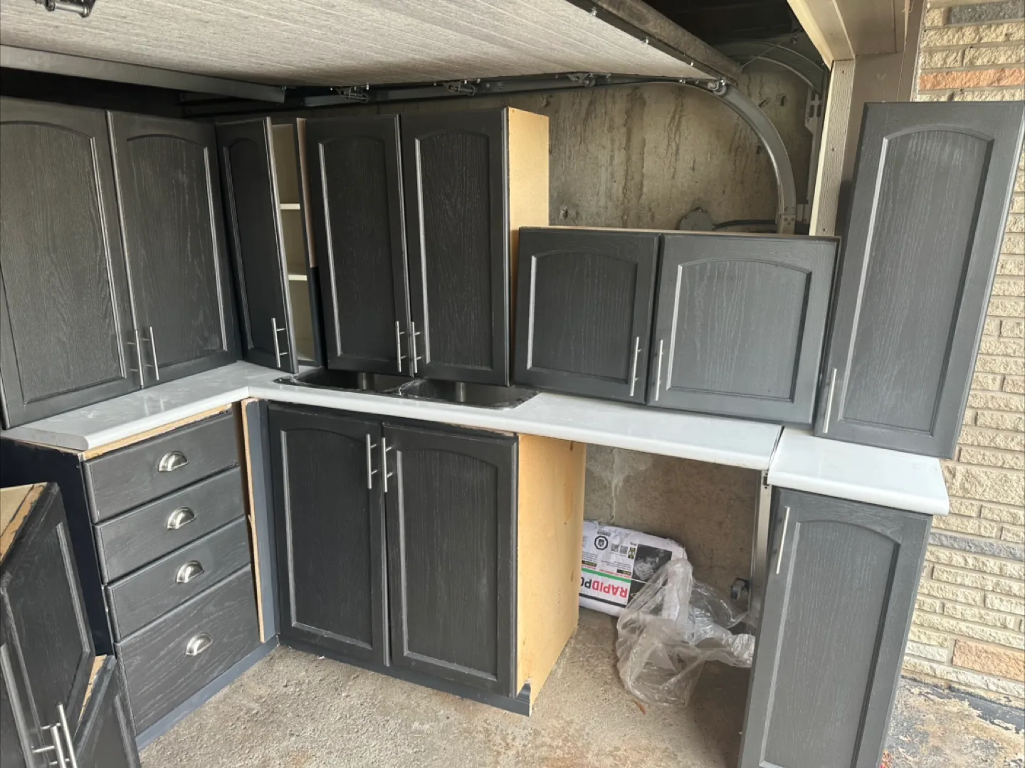 Modern Kitchen thumbnail