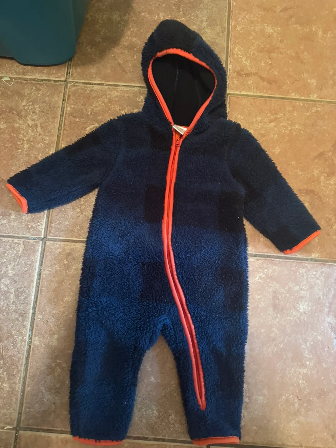 Joe fresh 6-12 months Navy Blue Fleece Onesie thumbnail