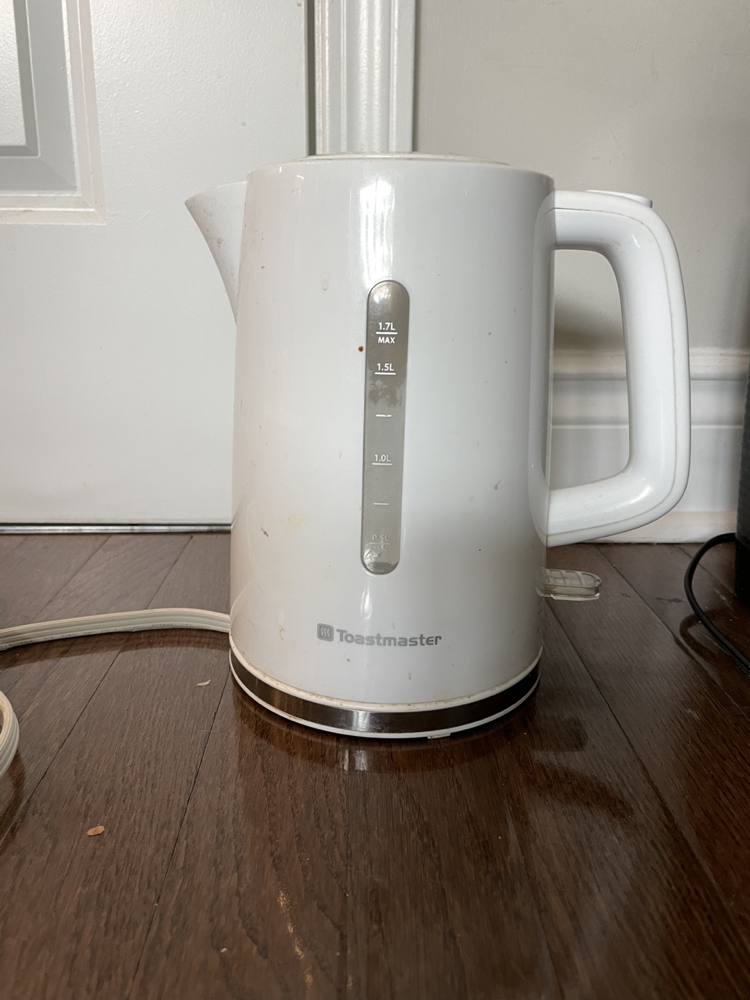 Toastmaster Electric Kettle - White