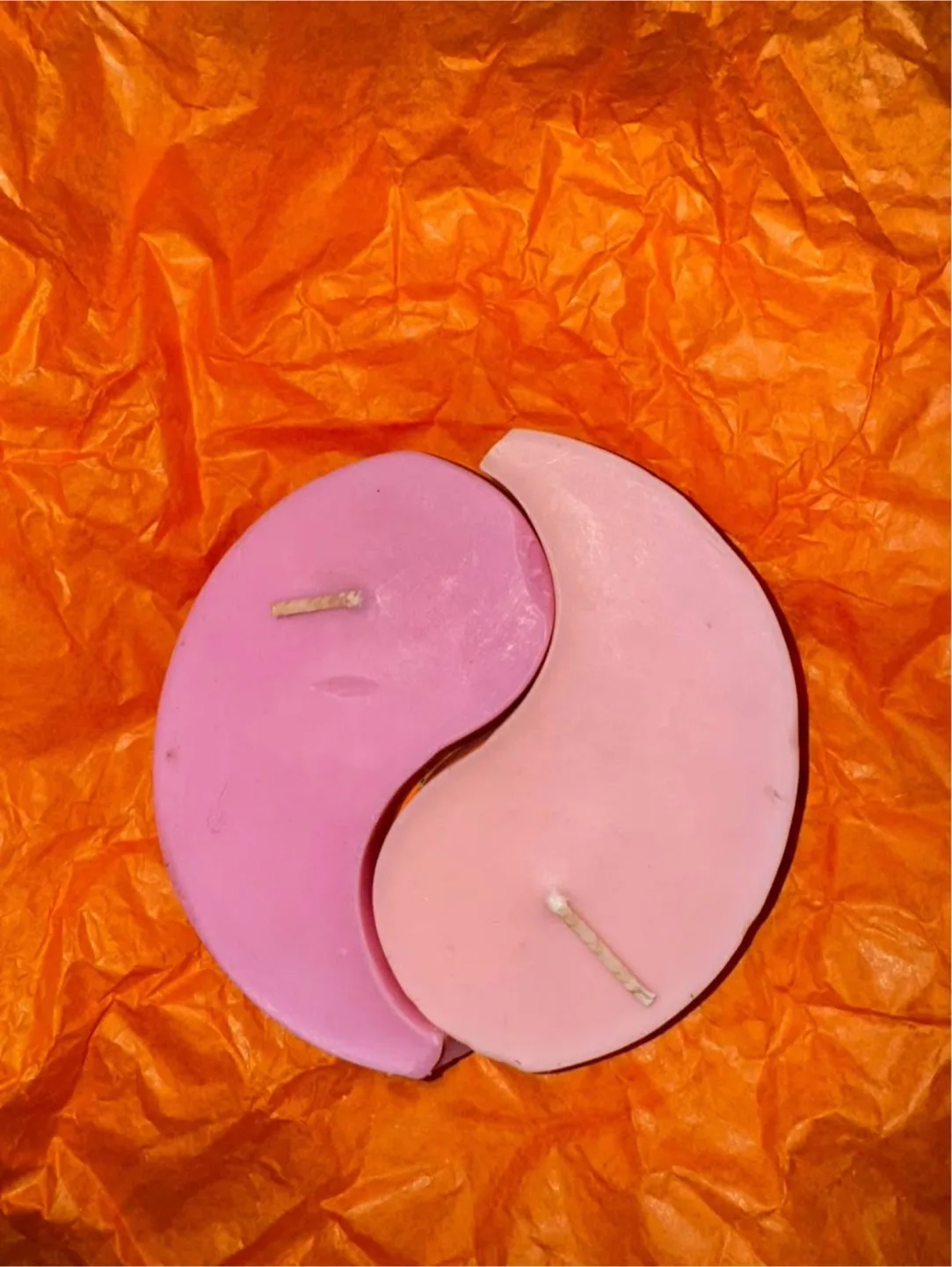 Yin Yang Candle 🧡 thumbnail