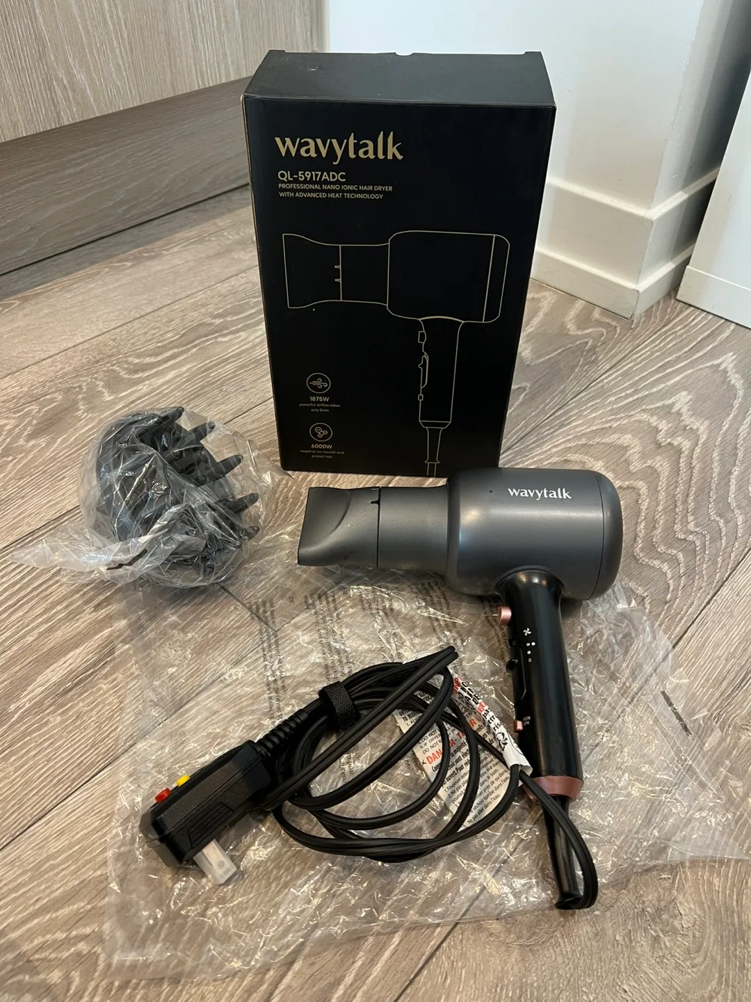 Wavytalk Hair Blow Dryer with Diffuser thumbnail