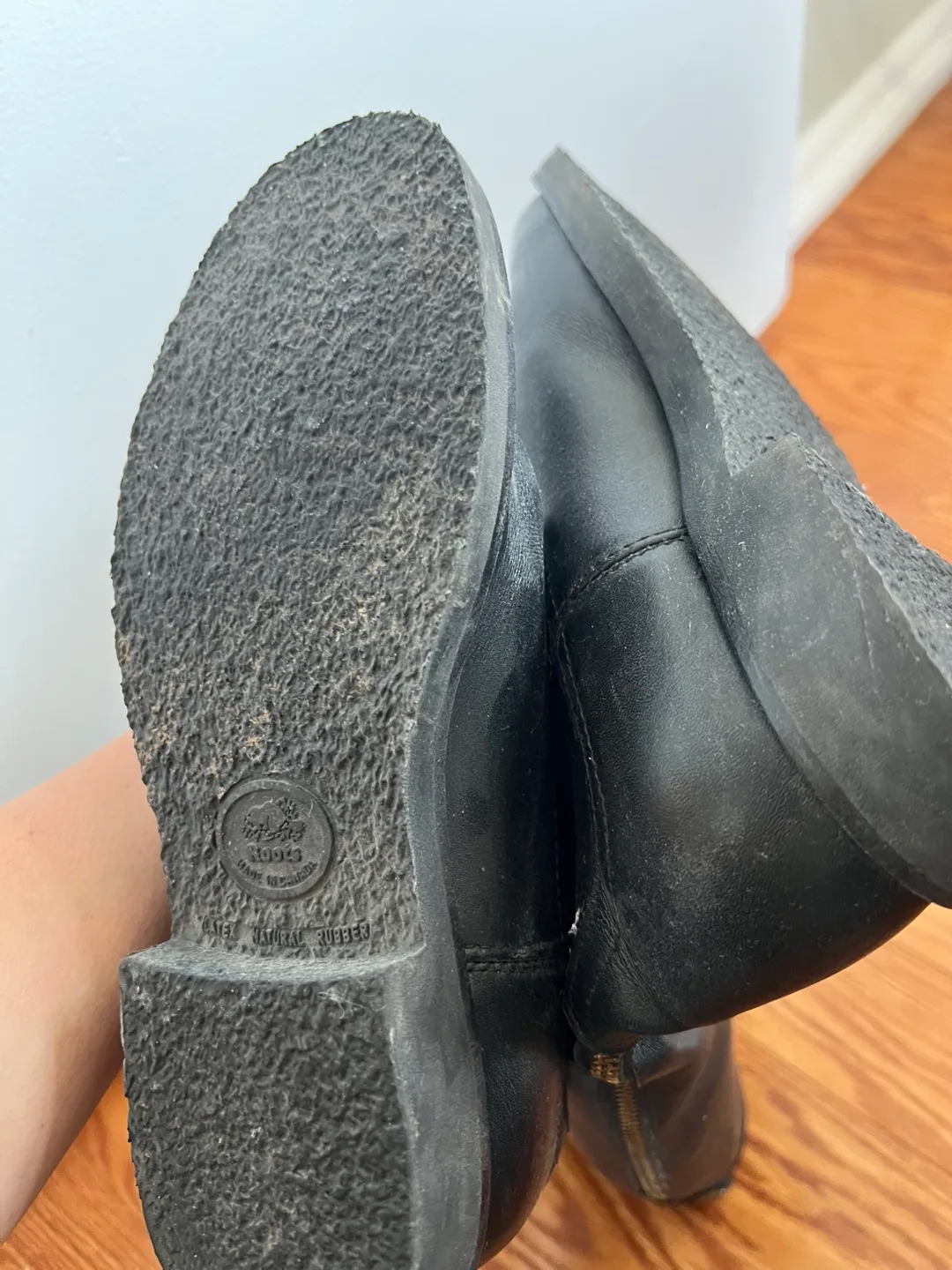 Roots Black Leather Riding Boots- Like New- Size 6 image indicator(5)