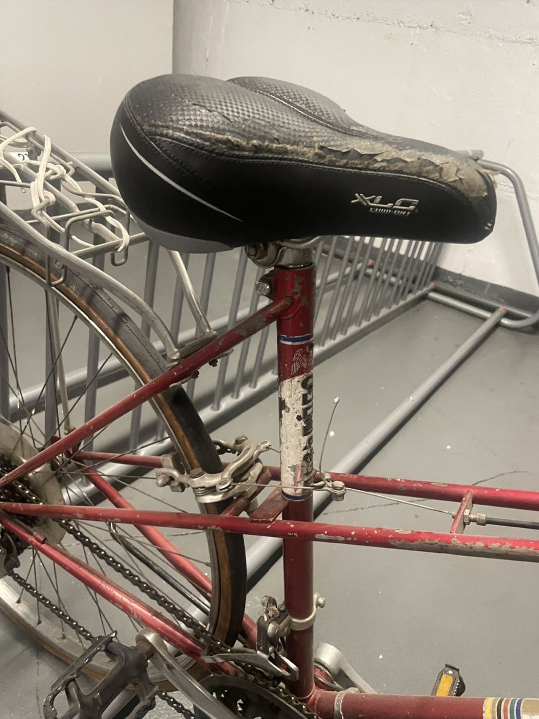 Vintage Red Road Bike - 10 Speed - photo 4
