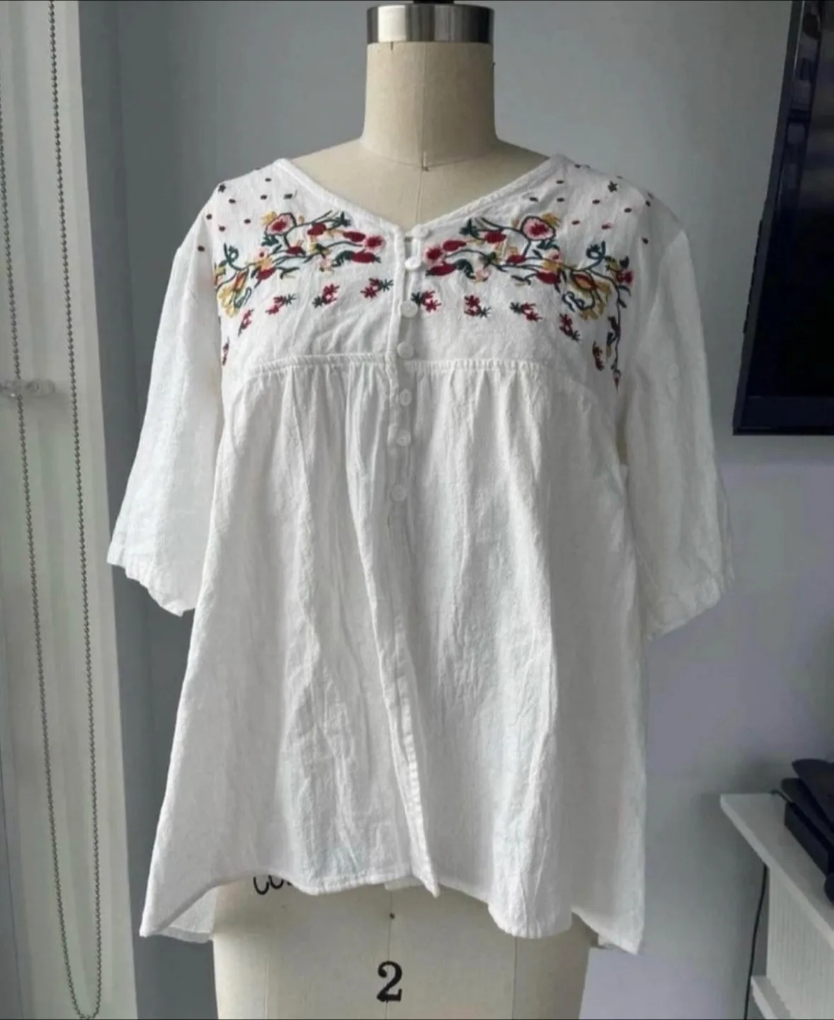BNWT Zanzea embroidered Shirt size XL thumbnail