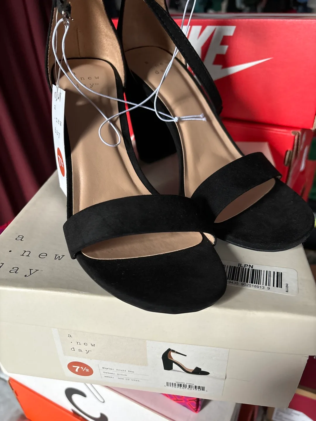 A New Day Black Heels - Size 7 1/2 thumbnail