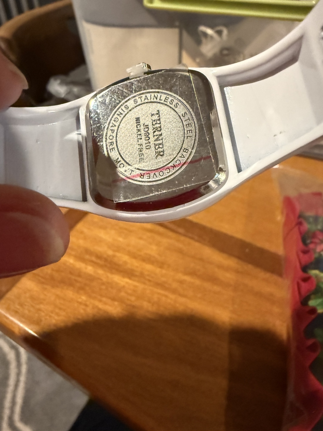 Turner Quartz White Watch🧡(see plastic still on watch) - photo 3