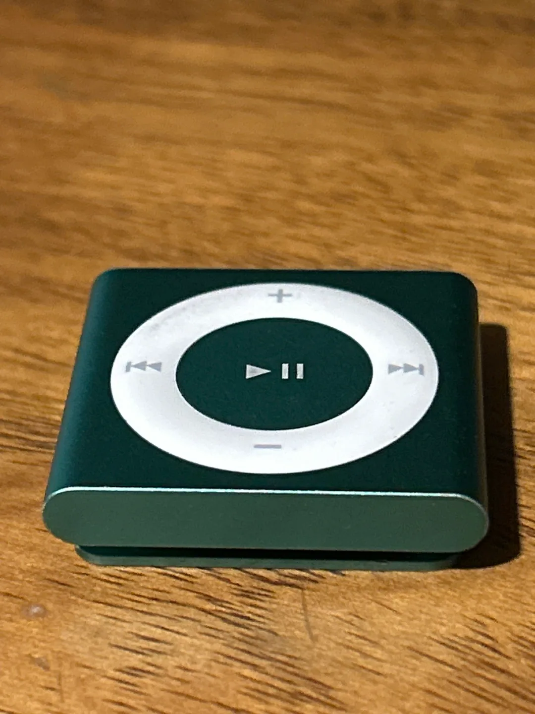 Apple iPod Shuffle Green image indicator(4)