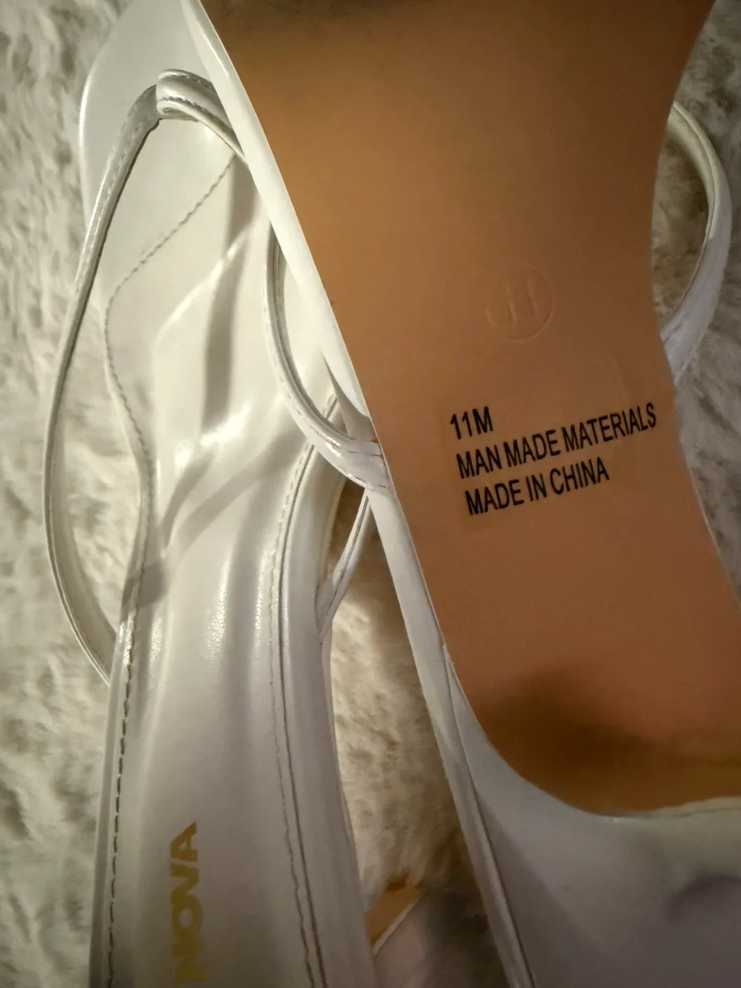 Fashion Nova White Heels - Size 11 image indicator(2)