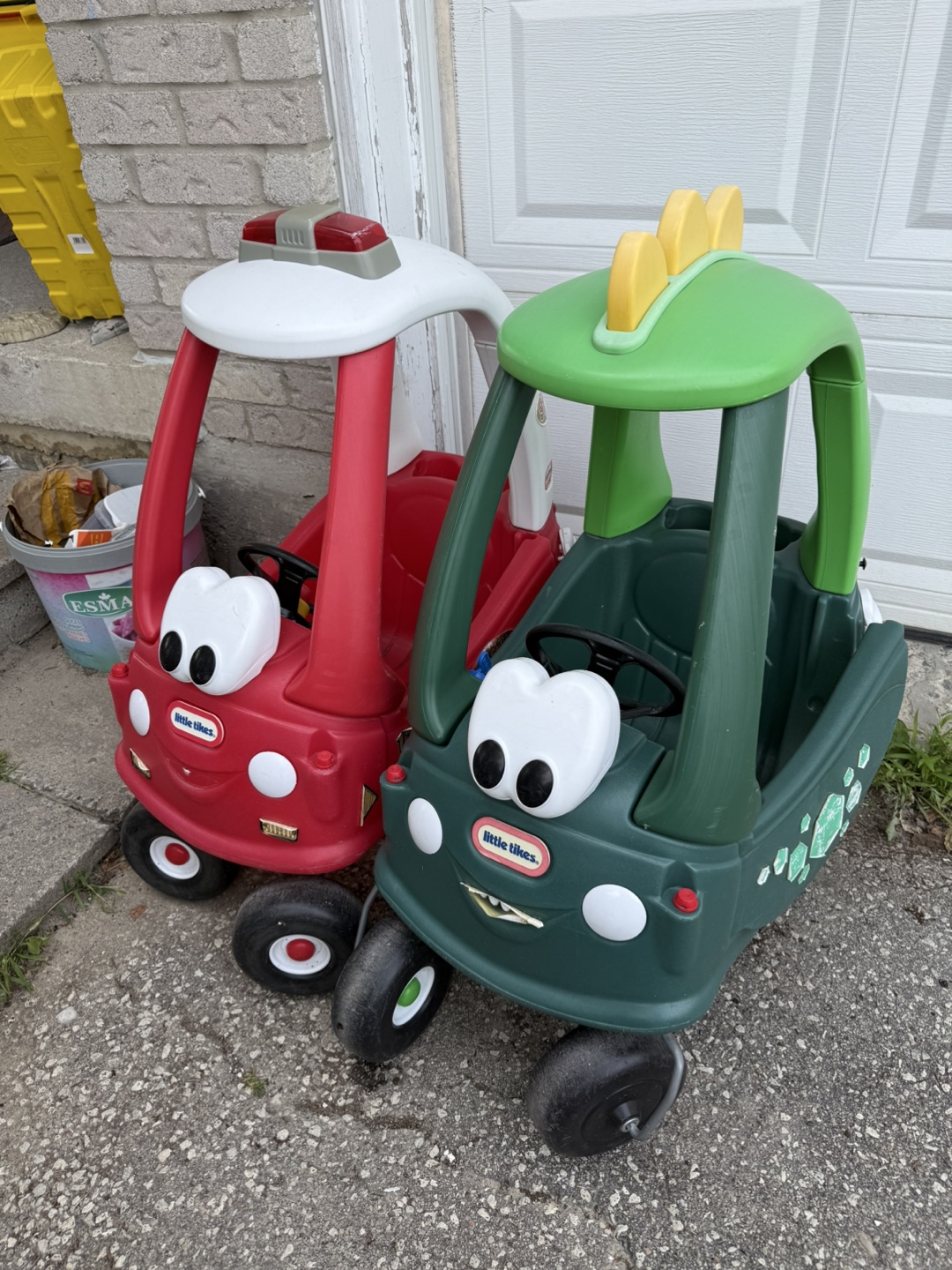 Little Tikes Cozy Coupe Car - Red & Green