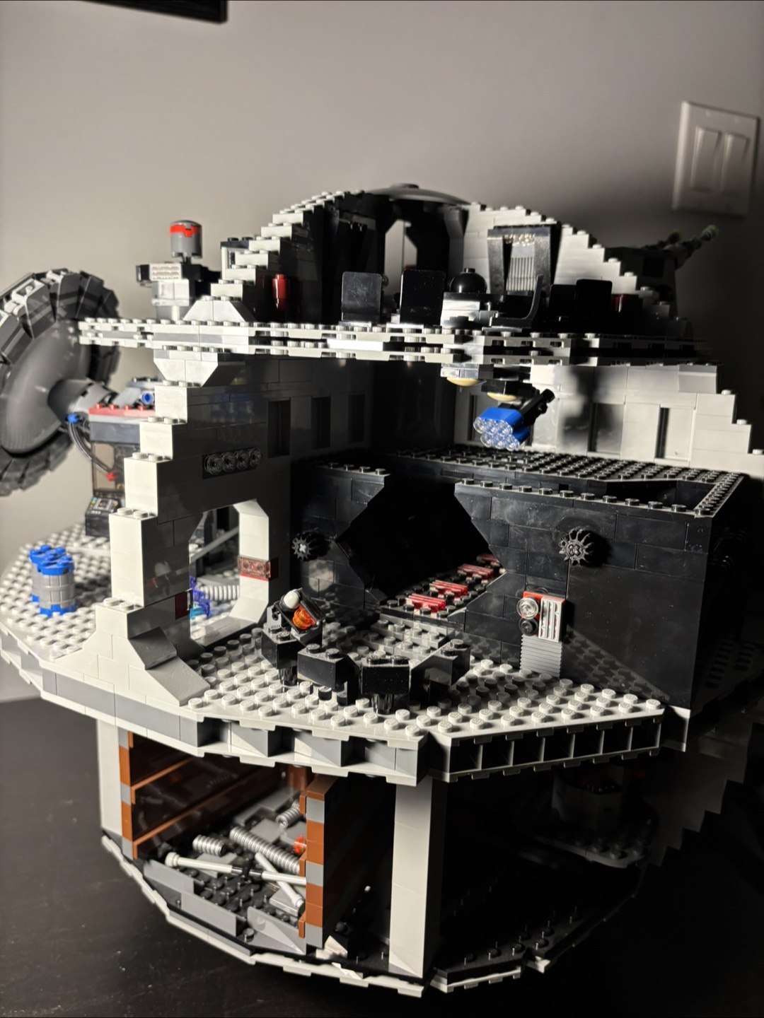 LEGO Star Wars Death Star (75159) - photo 4