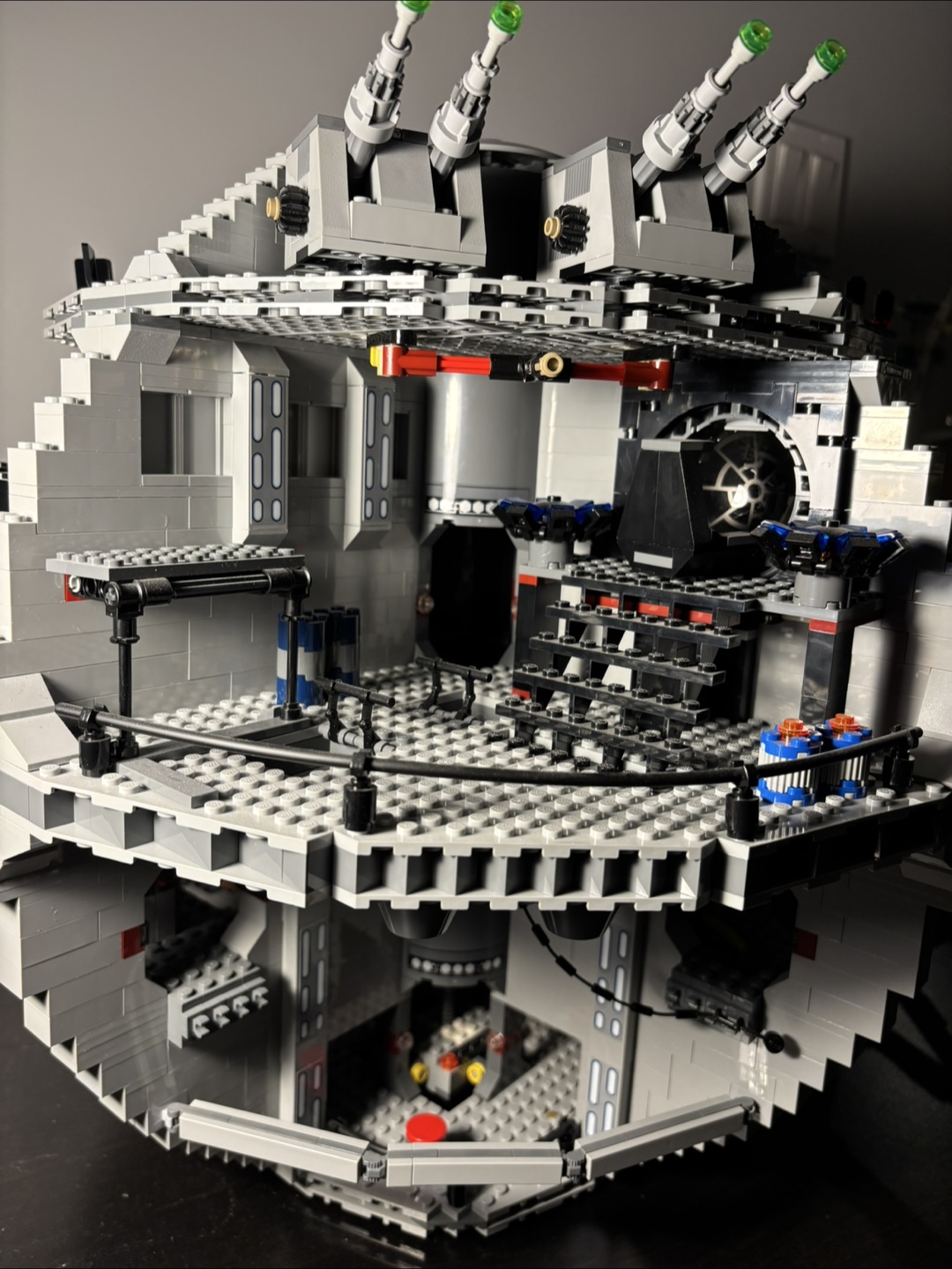 LEGO Star Wars Death Star (75159) - photo 3
