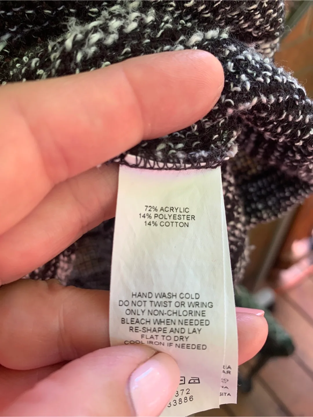 Joe Fresh Black & White Knit Top - Size M image indicator(6)