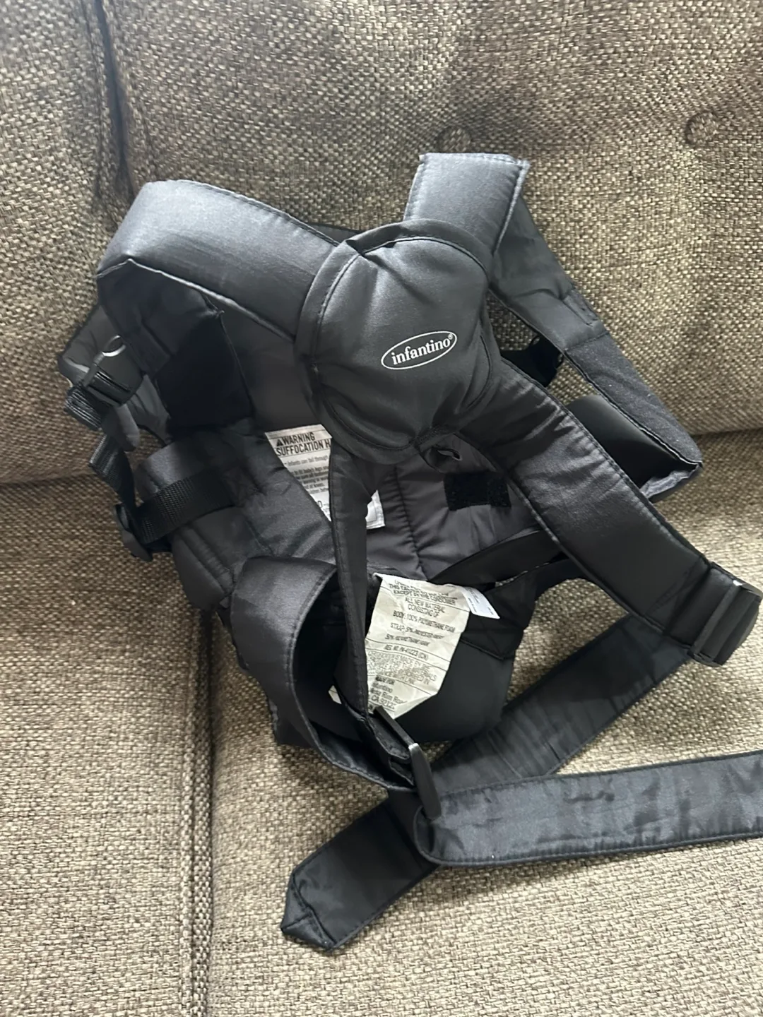 Infantino Baby Carrier - Black image indicator(3)