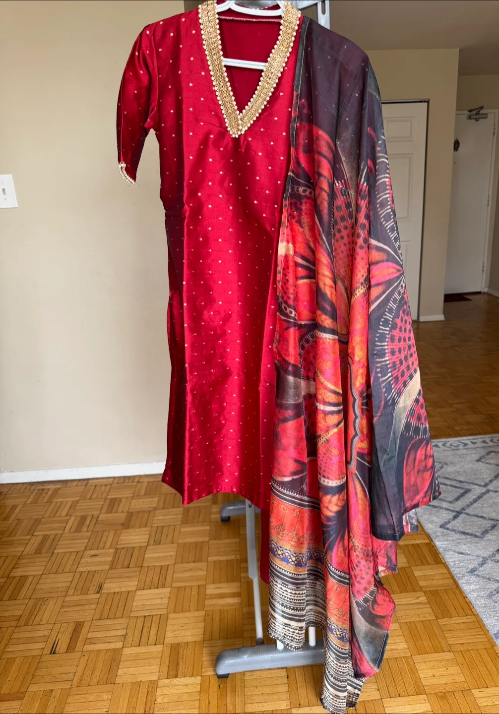 Salwar Kameez Suit with Dupatta Red color small size thumbnail