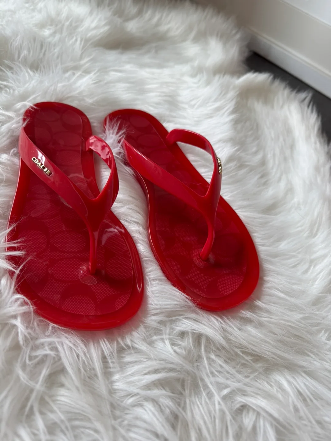 Coach Red Jelly Thong Sandals image indicator(2)