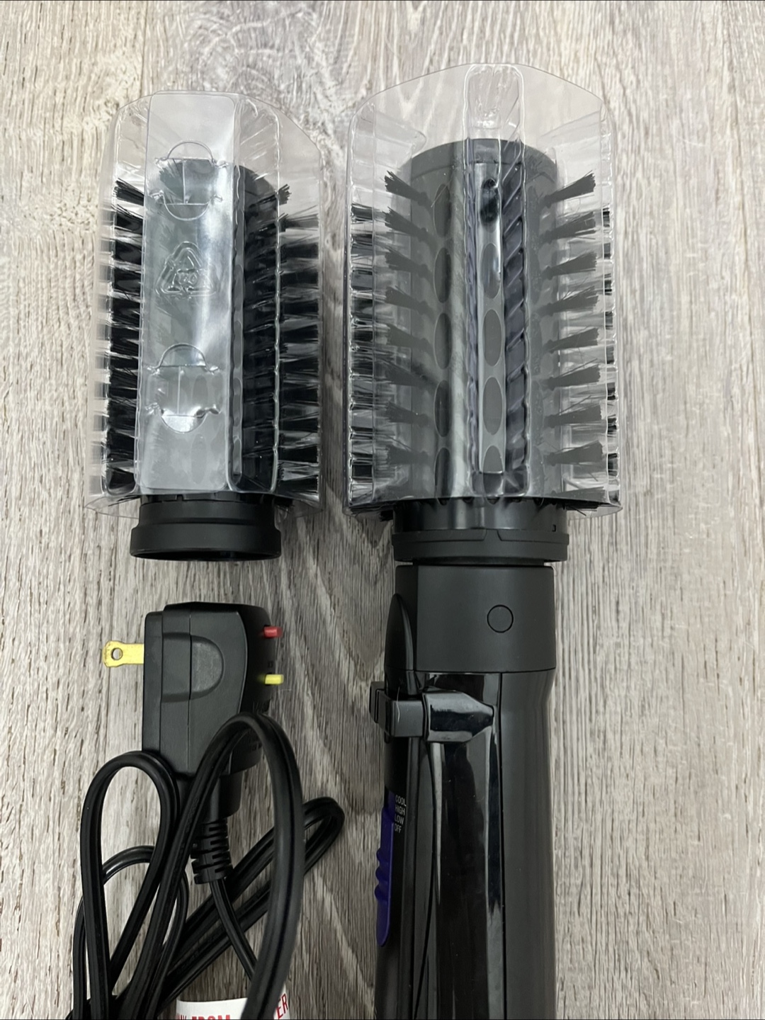 Infiniti Pro Conair Spin Air Brush Styler - photo 5