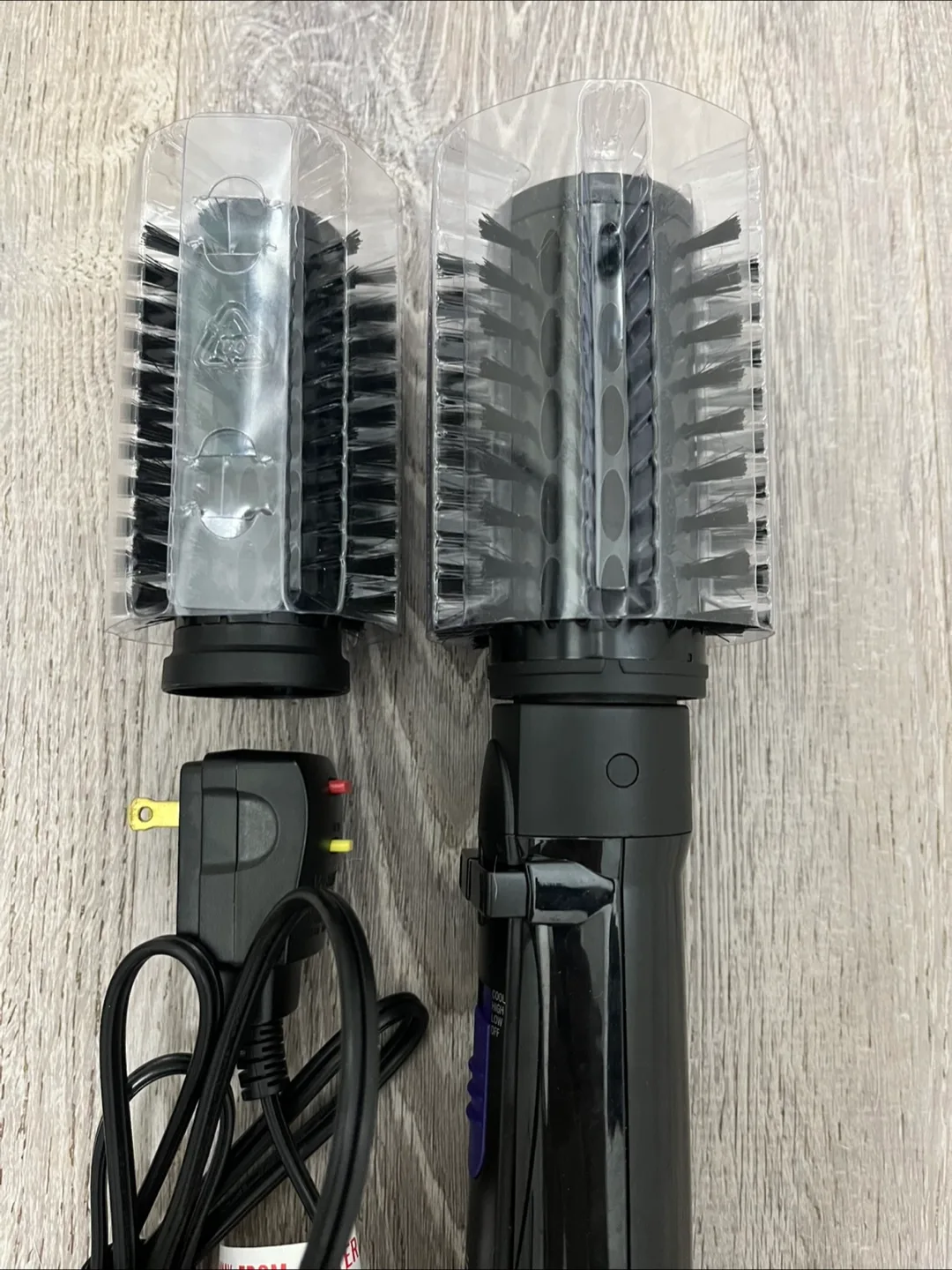 Infiniti Pro Conair Spin Air Brush Styler image indicator(5)