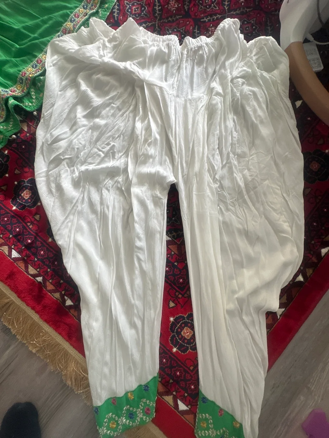 Green Embroidered Dress and White Pants image indicator(4)